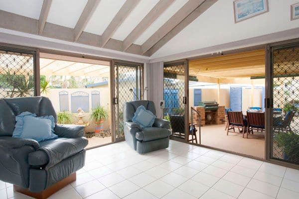 7 Gala Grove, COOLANGATTA QLD 4225, Coolangatta - Thumbnail 3
