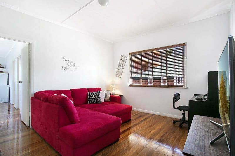 695 Oxley Road, CORINDA QLD 4075, Corinda - Thumbnail 3