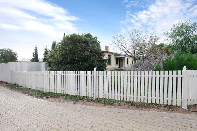 35 Broadmeadows Road, Elizabeth North SA 5113, Elizabeth North - Thumbnail 2