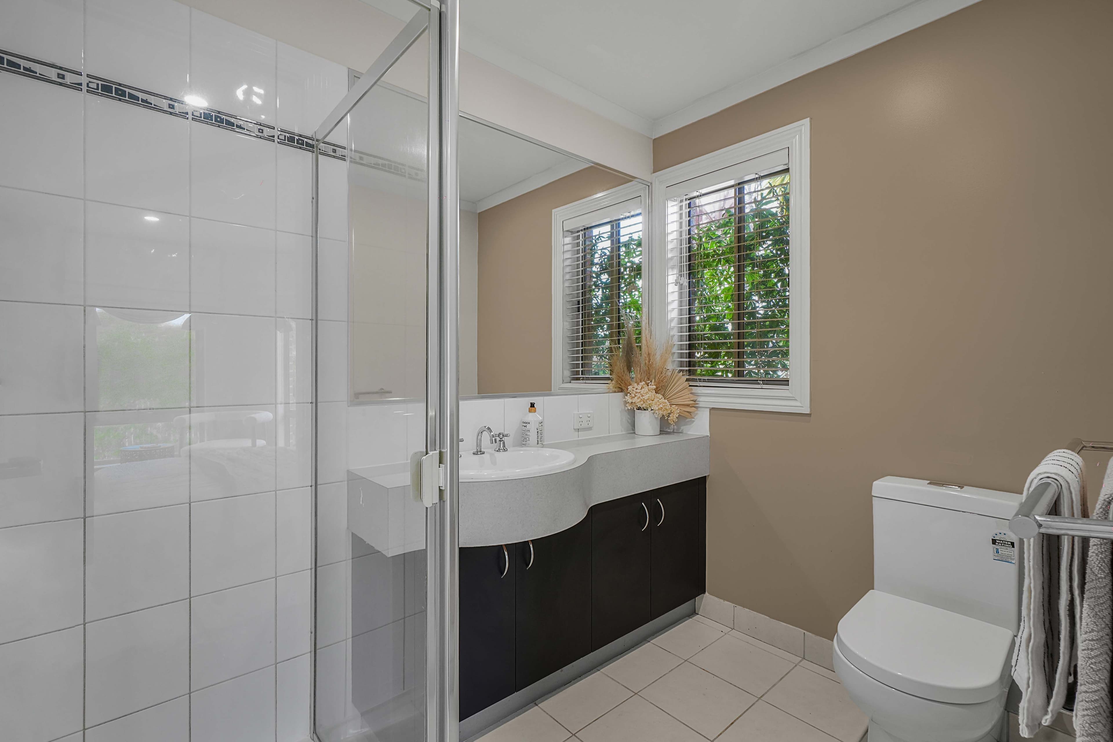 2 Latrobe Avenue, Pakenham VIC 3810, Pakenham - Thumbnail 8
