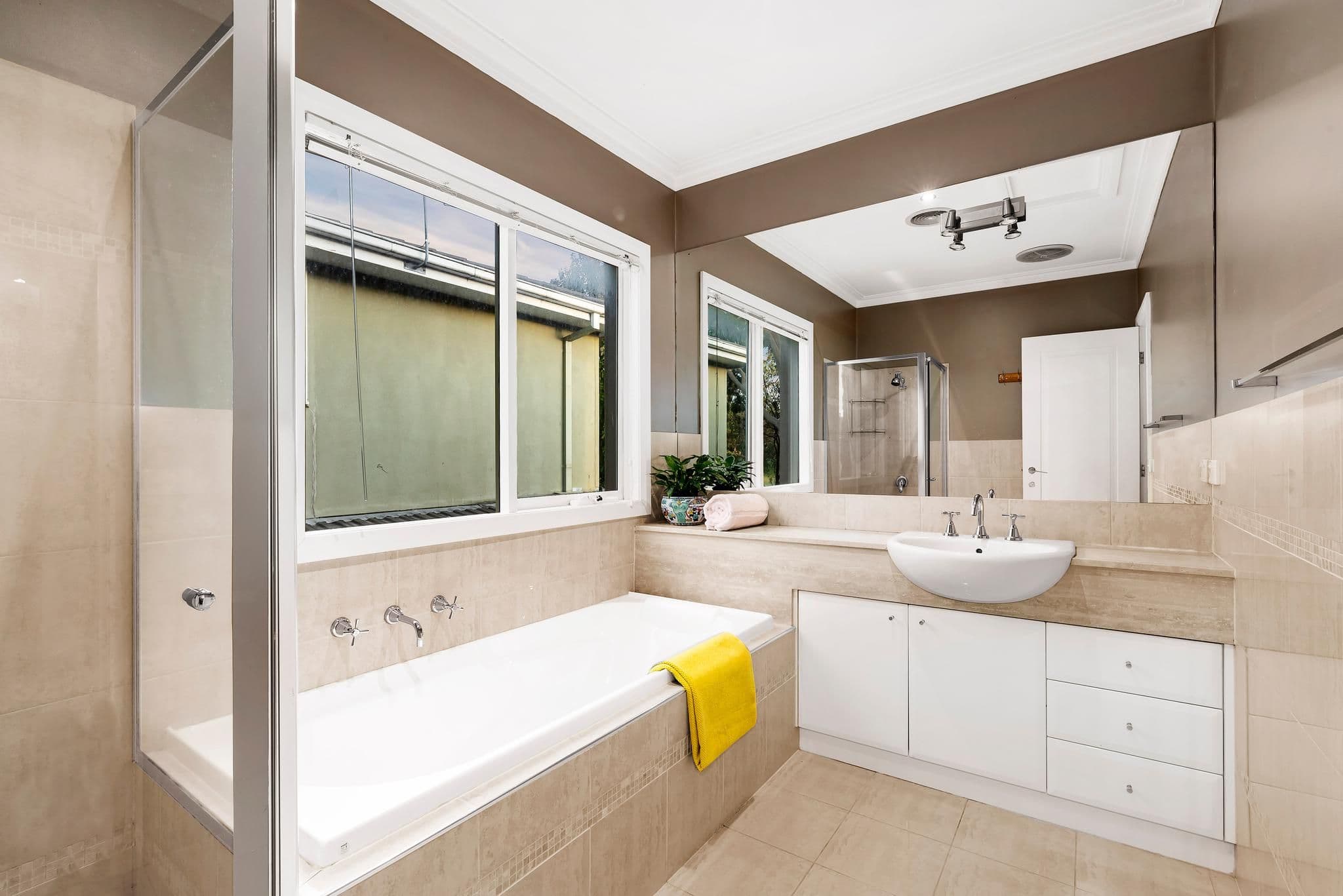 5 Emmy Court, Burwood VIC 3125, Burwood - Thumbnail 8