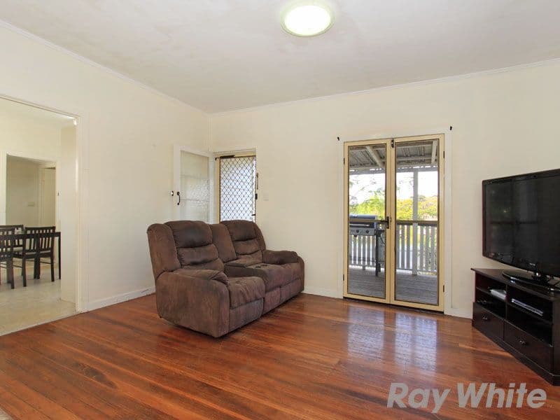 26 Stadcor Street, WAVELL HEIGHTS QLD 4012, Wavell Heights - Thumbnail 6