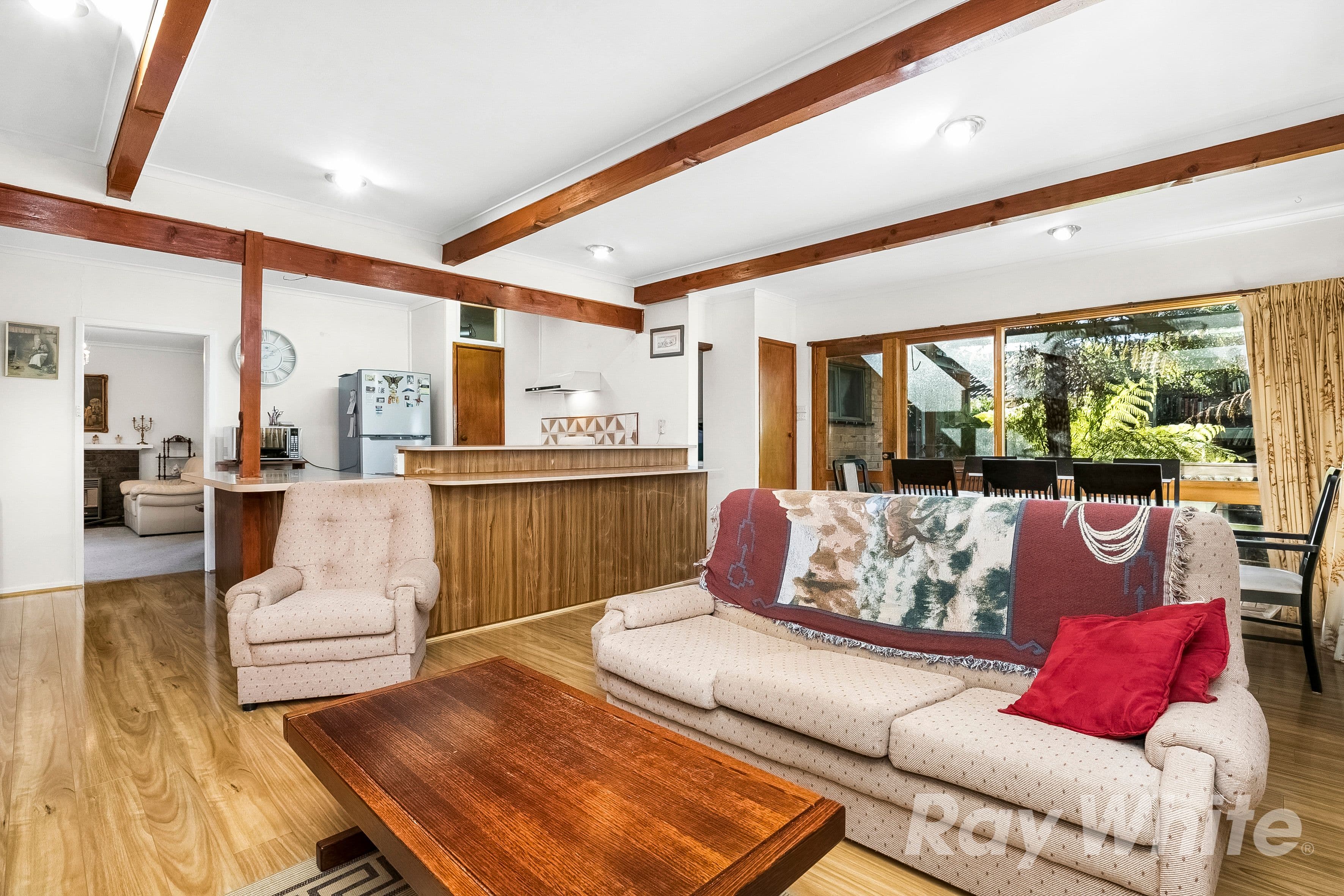 30 Howell Drive, Mount Waverley VIC 3149, Mount Waverley - Thumbnail 5