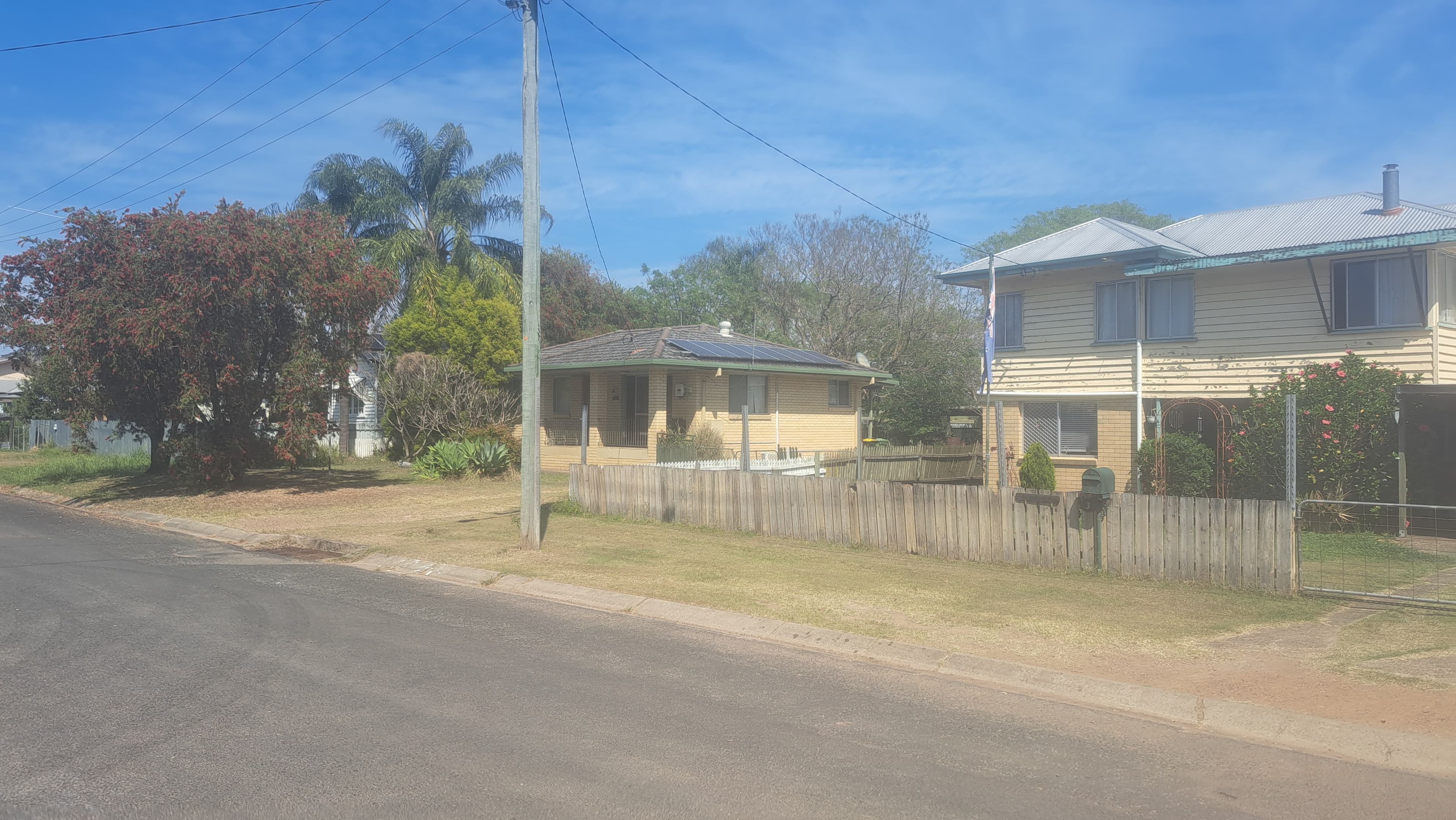5 Daniel Street, Lowood QLD 4311, Lowood - Thumbnail 3
