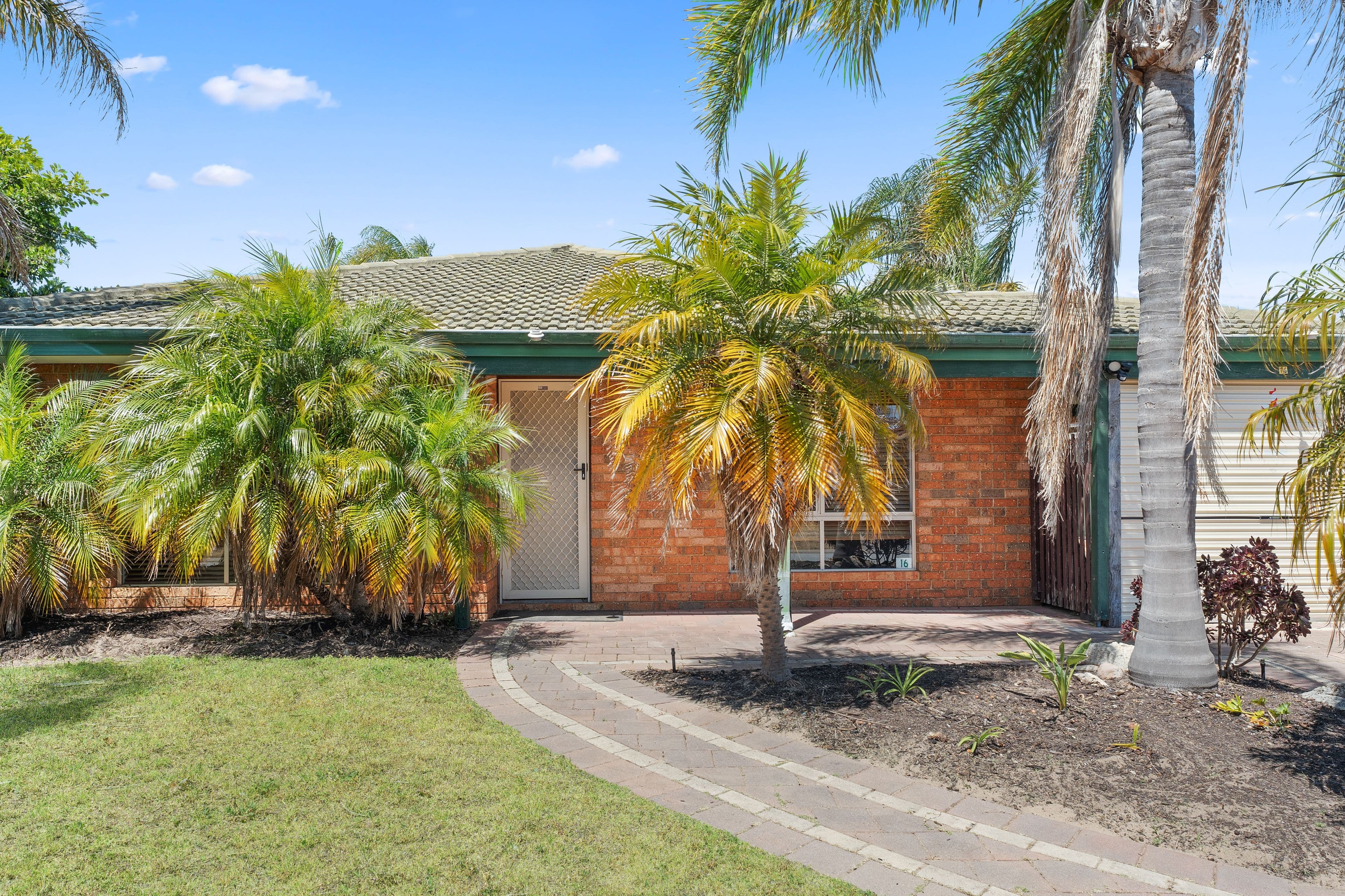 16 Azure Lane, Warnbro WA 6169, Warnbro - Thumbnail 3
