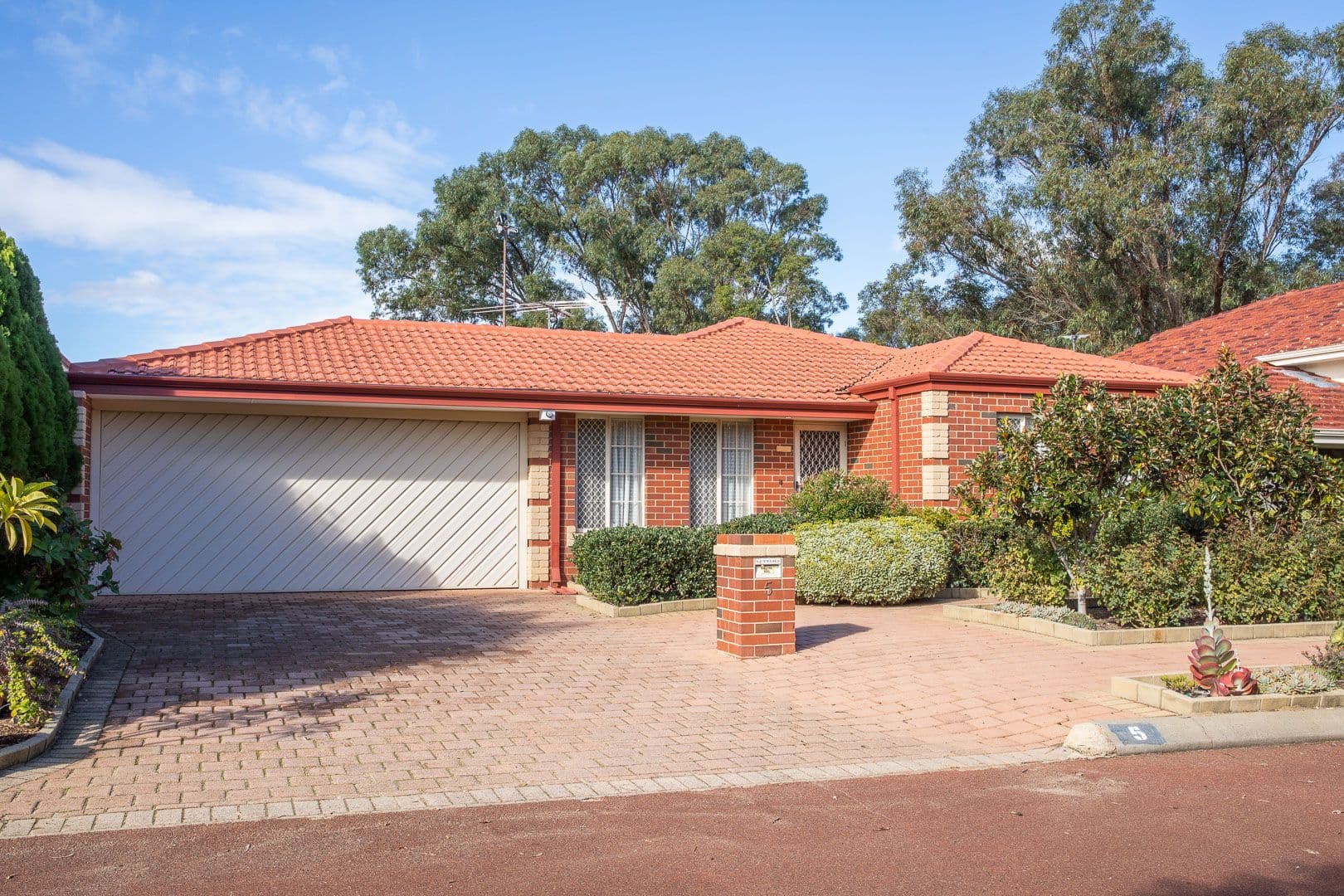 5 Lakewaters View, Gwelup WA 6018, Gwelup - Image 1
