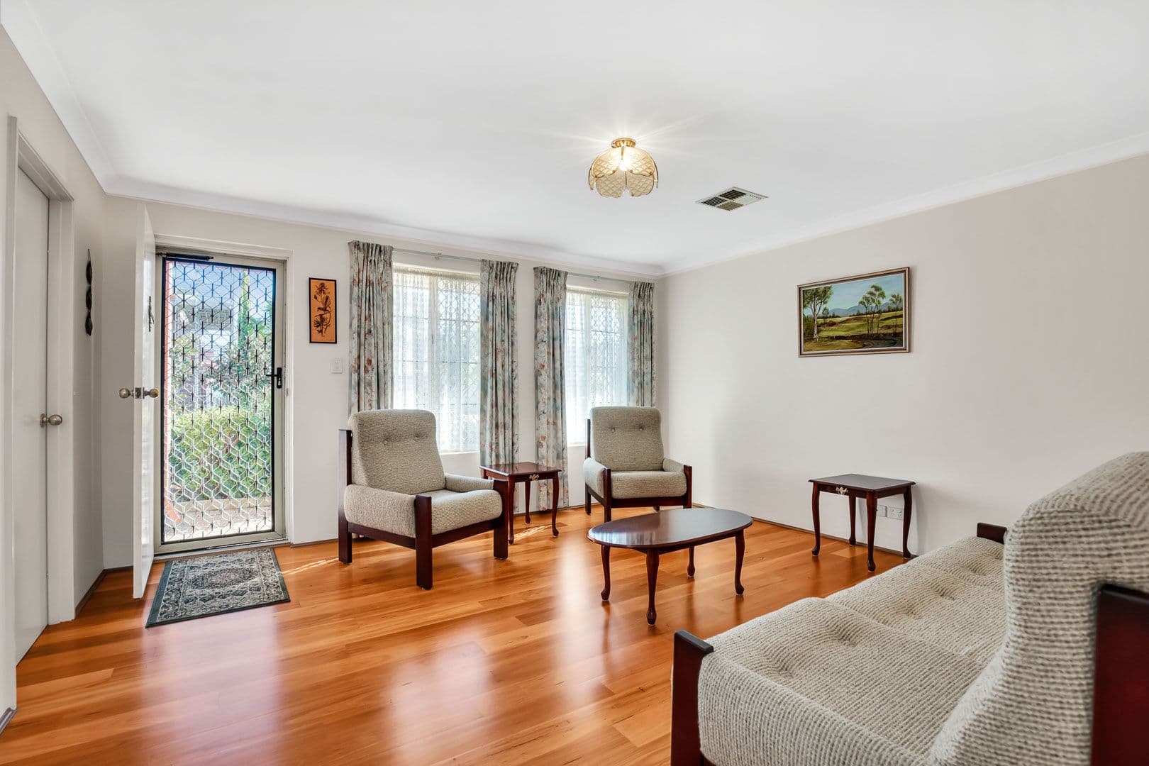 5 Lakewaters View, Gwelup WA 6018, Gwelup - Thumbnail 4