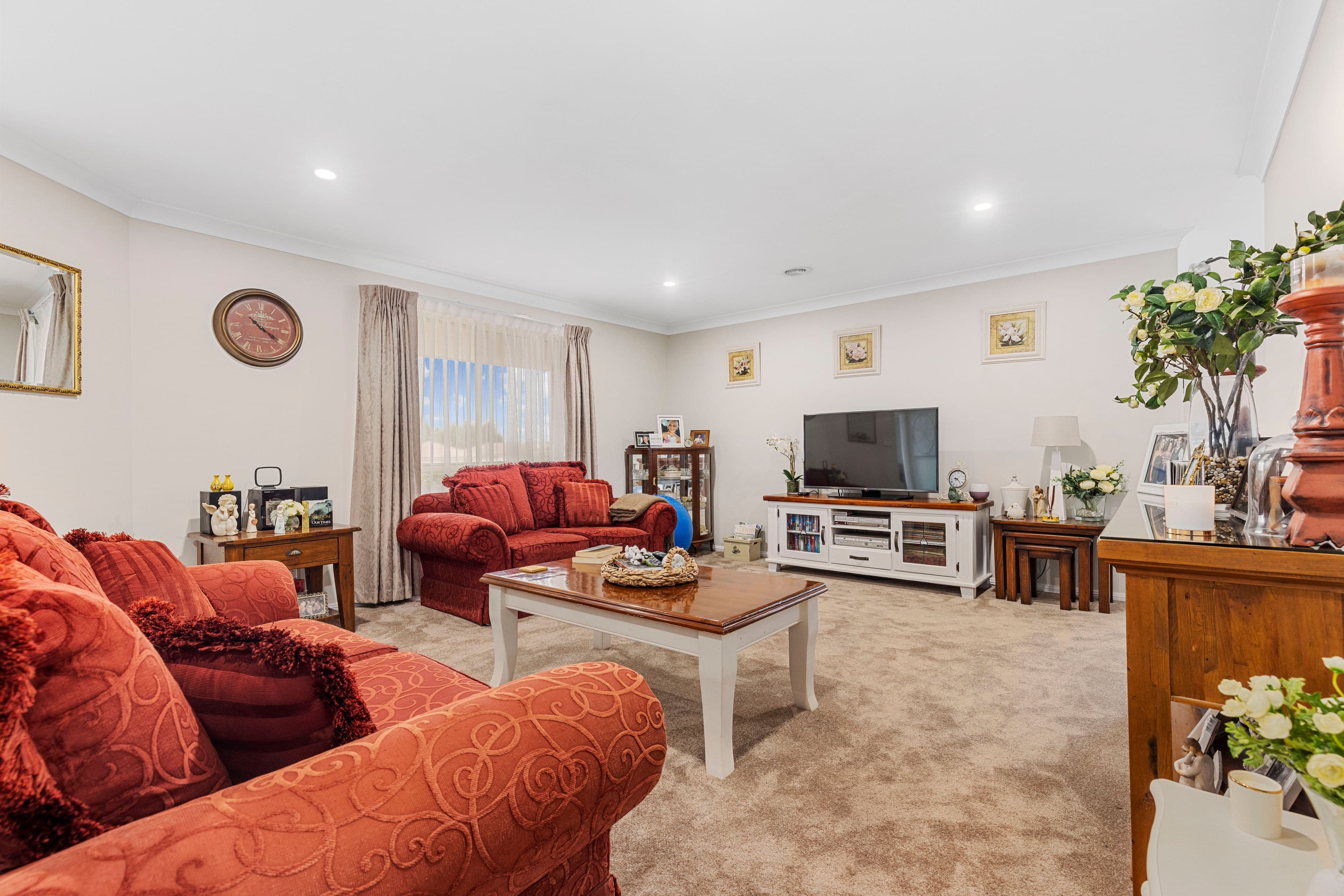 32 Crestwood Drive, Goulburn NSW 2580, Goulburn - Thumbnail 2