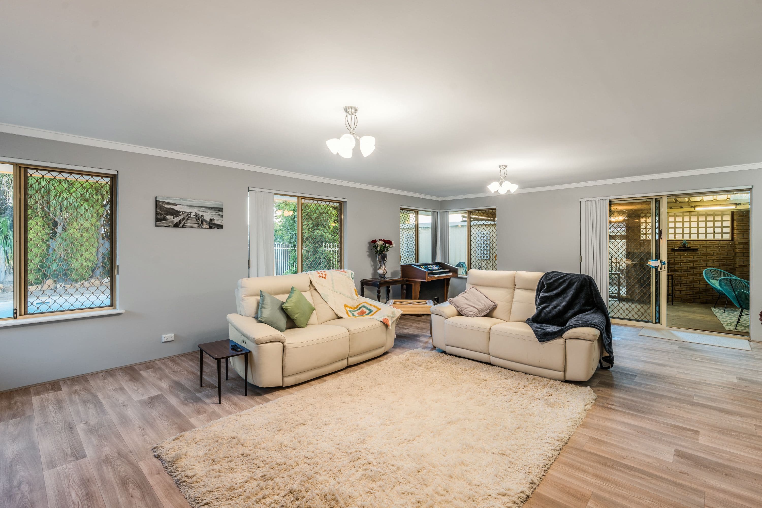 8 Strawberry Drive, Seville Grove WA 6112, Seville Grove - Thumbnail 2