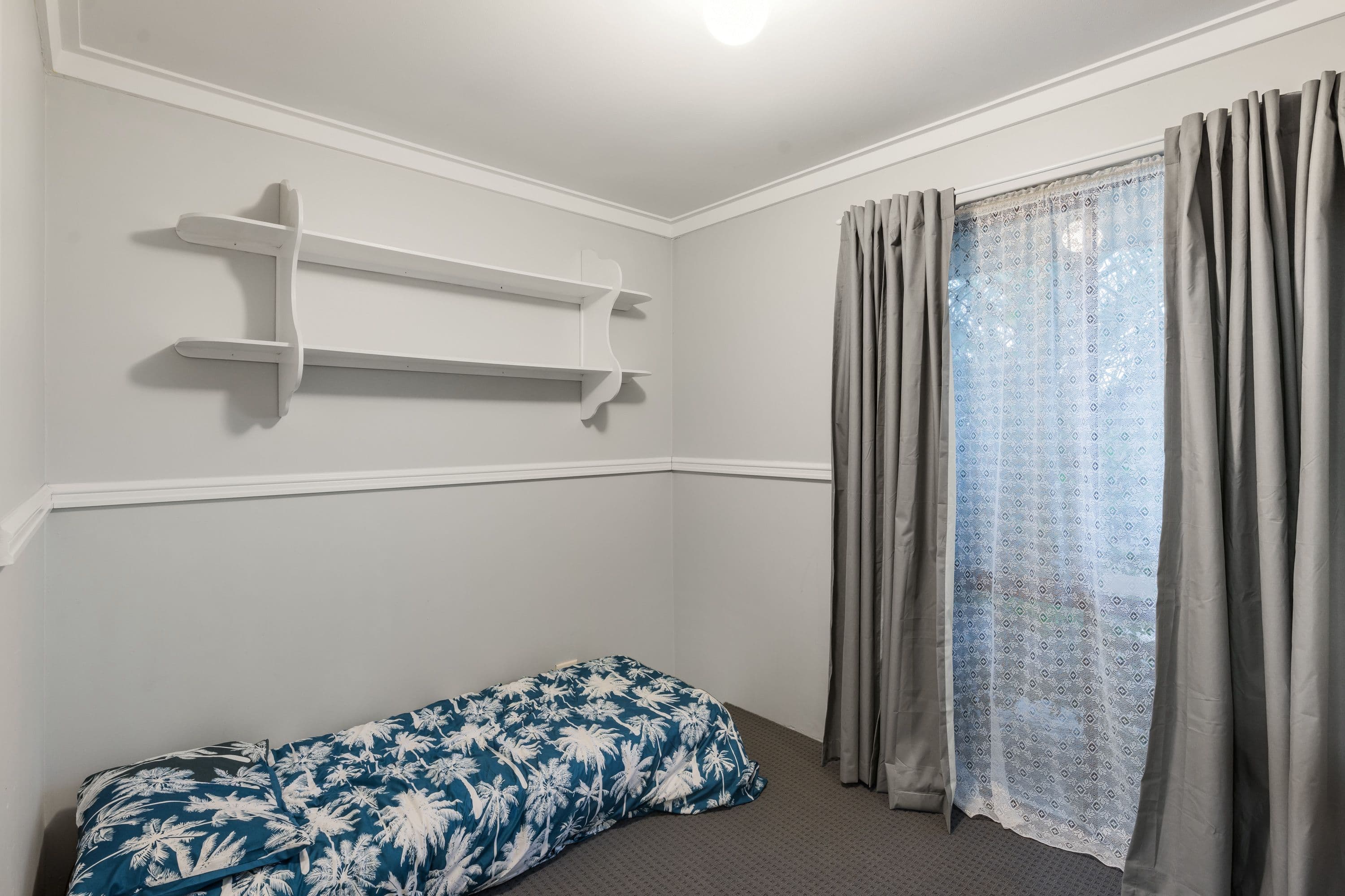 8 Strawberry Drive, Seville Grove WA 6112, Seville Grove - Thumbnail 6