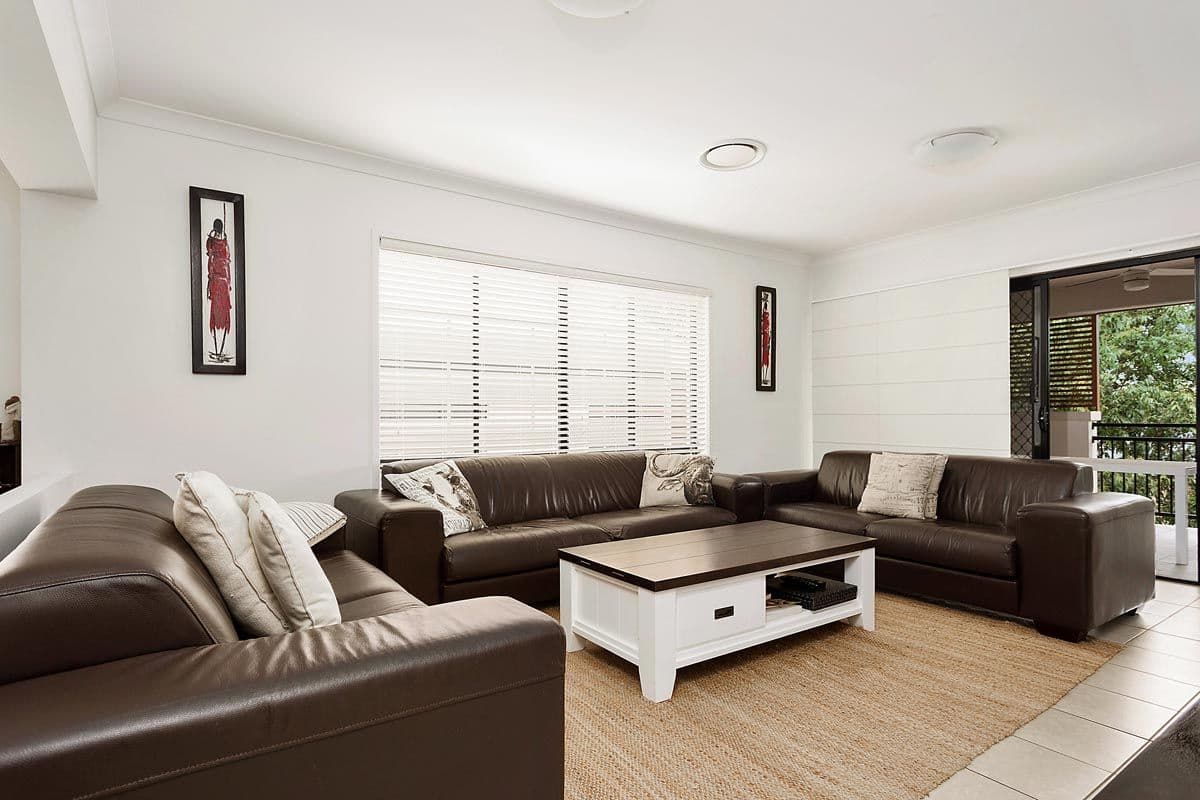 16 Yarr Crescent, Seaford Meadows - Thumbnail 3