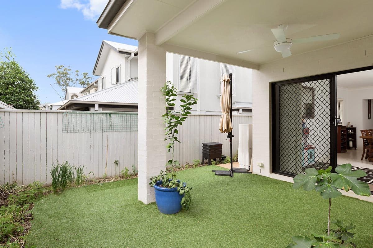 16 Yarr Crescent, Seaford Meadows - Thumbnail 6