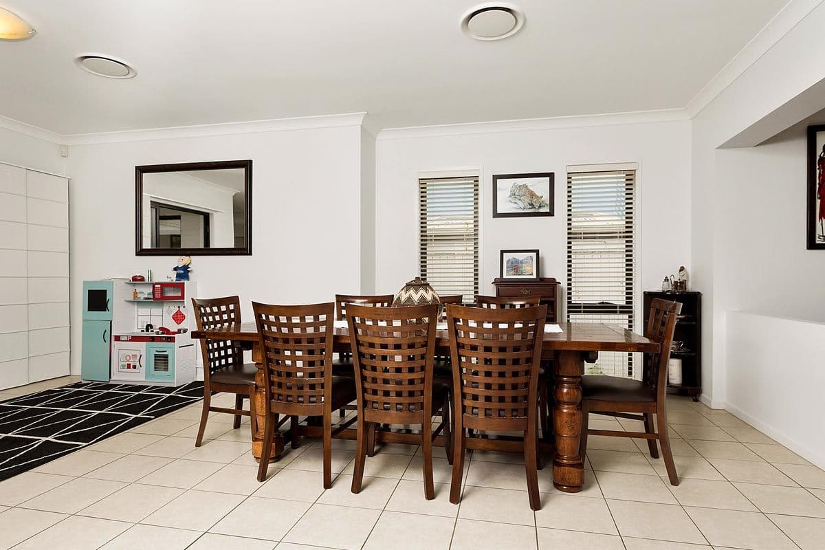 16 Yarr Crescent, Seaford Meadows - Thumbnail 7