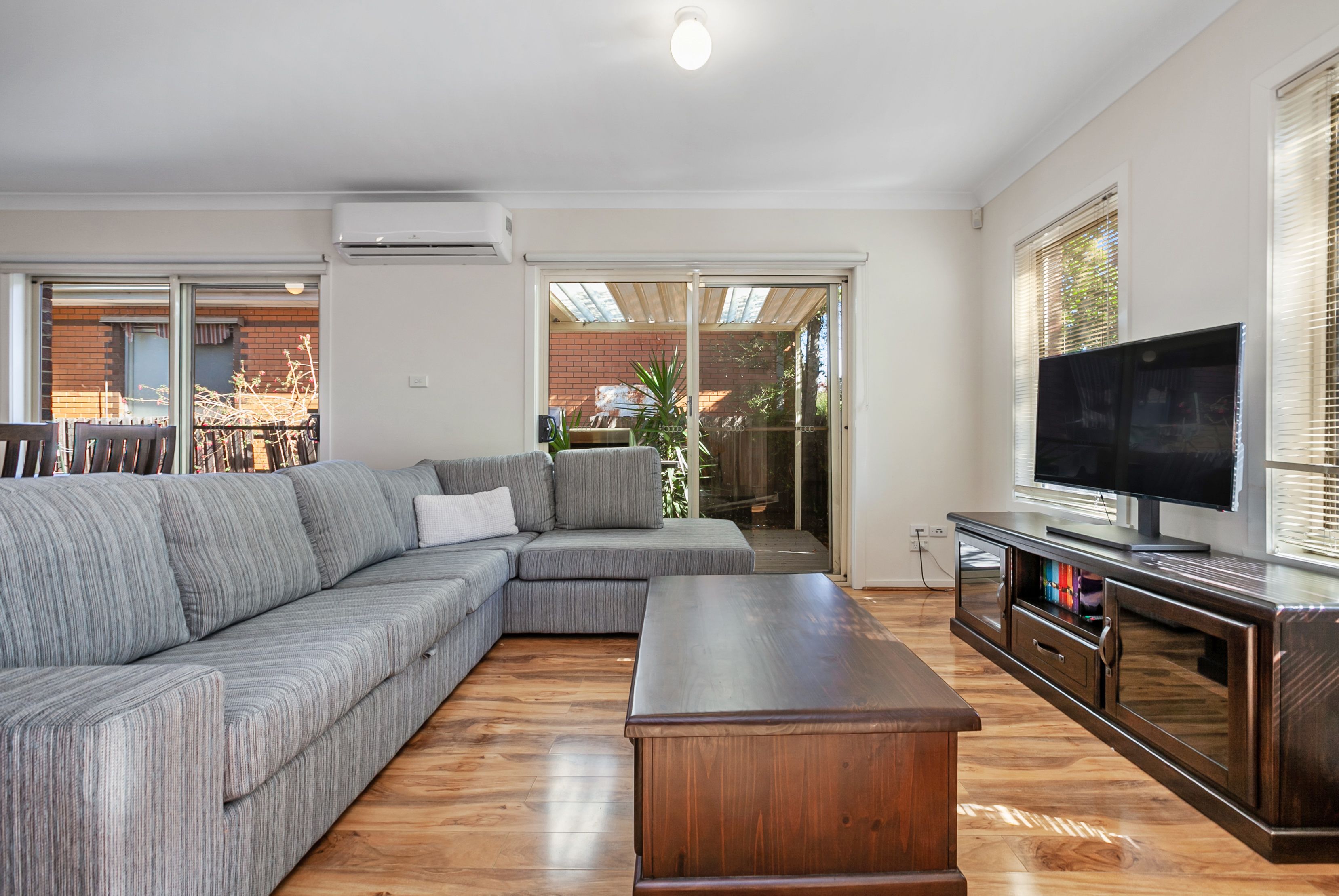 97-99 Hickford Street, Reservoir VIC 3073, Reservoir - Thumbnail 2