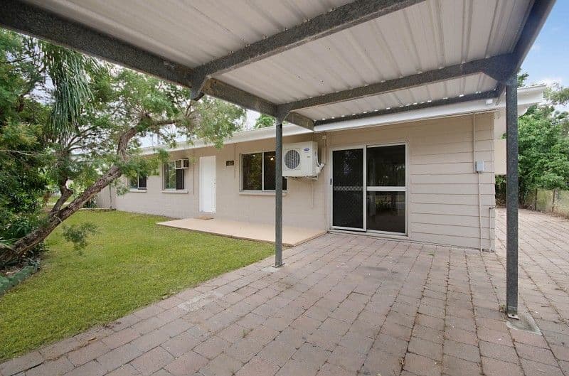 140 Miles Avenue, KELSO QLD 4815, Kelso - Thumbnail 4