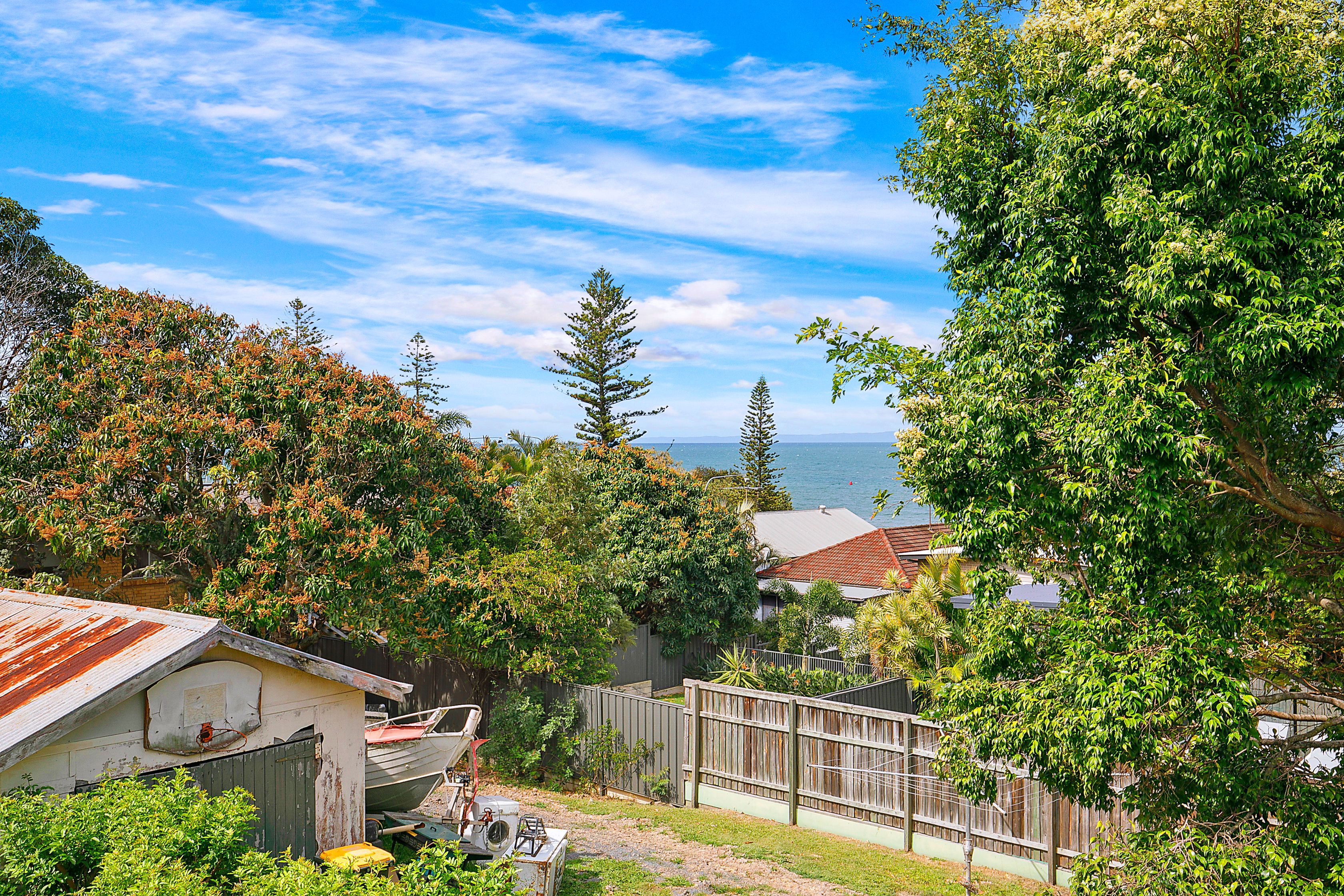 6 King Street, Woody Point QLD 4019, Woody Point - Thumbnail 5