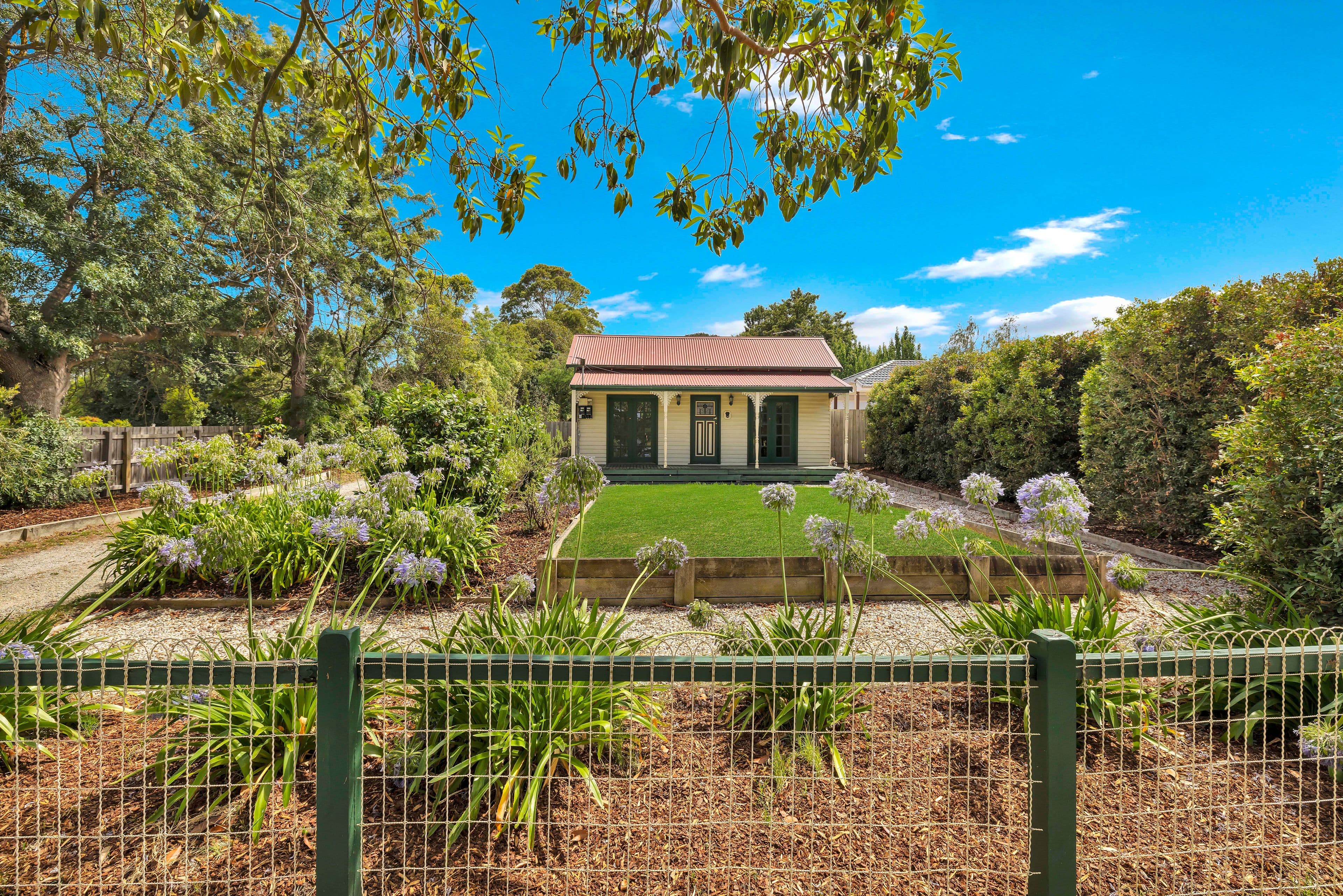 22 Railway Avenue, Tynong VIC 3813, Tynong - Thumbnail 2