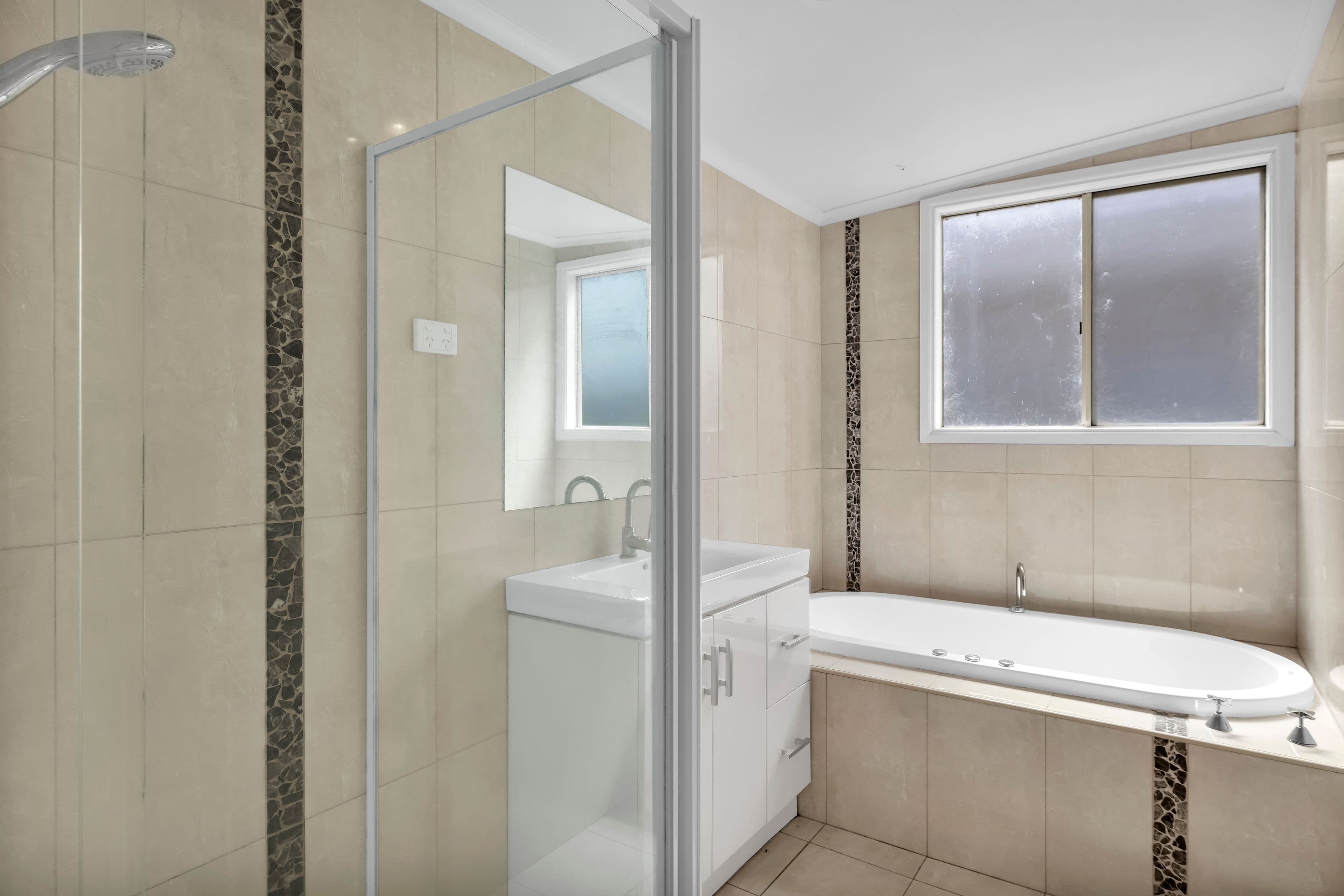 22 Railway Avenue, Tynong VIC 3813, Tynong - Thumbnail 7