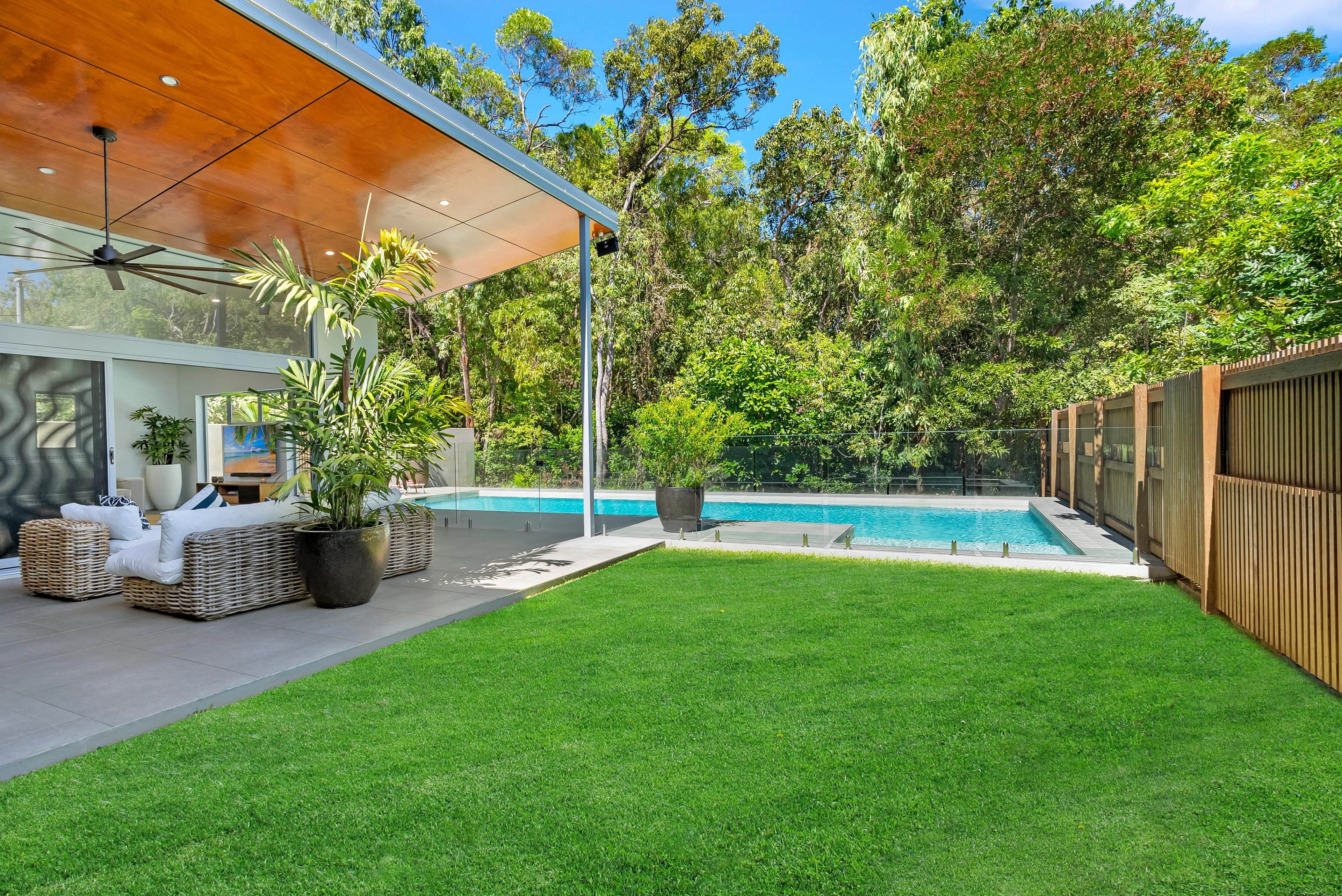 2 Beachmont Place, Palm Cove QLD 4879, Palm Cove - Thumbnail 3