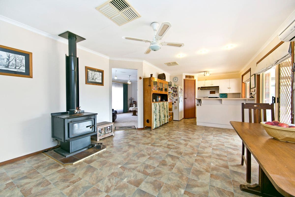 33 Park Road, OWEN SA 5460, Owen - Thumbnail 4