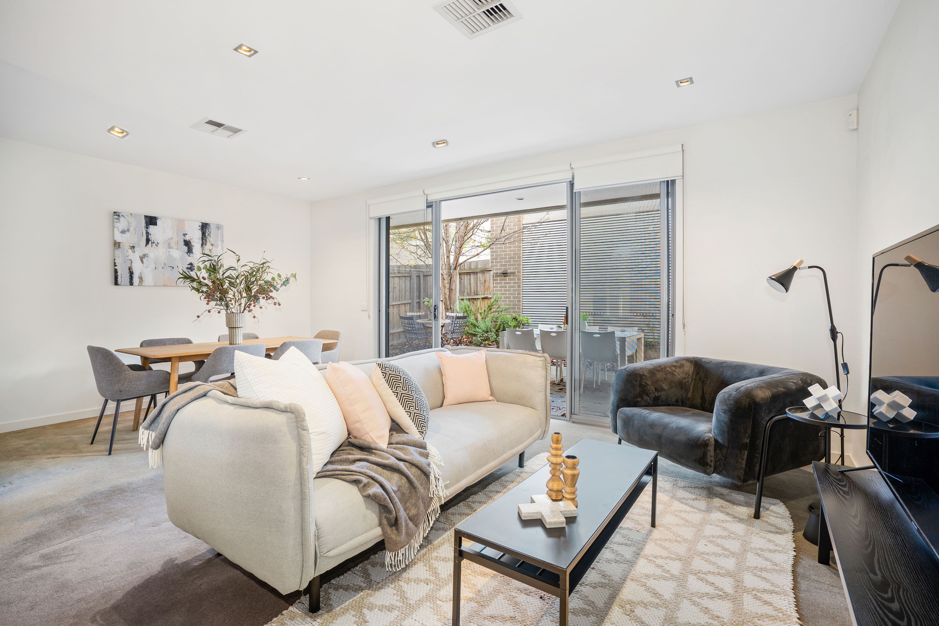 18 Princeton Terrace, Bundoora VIC 3083, Bundoora - Thumbnail 3