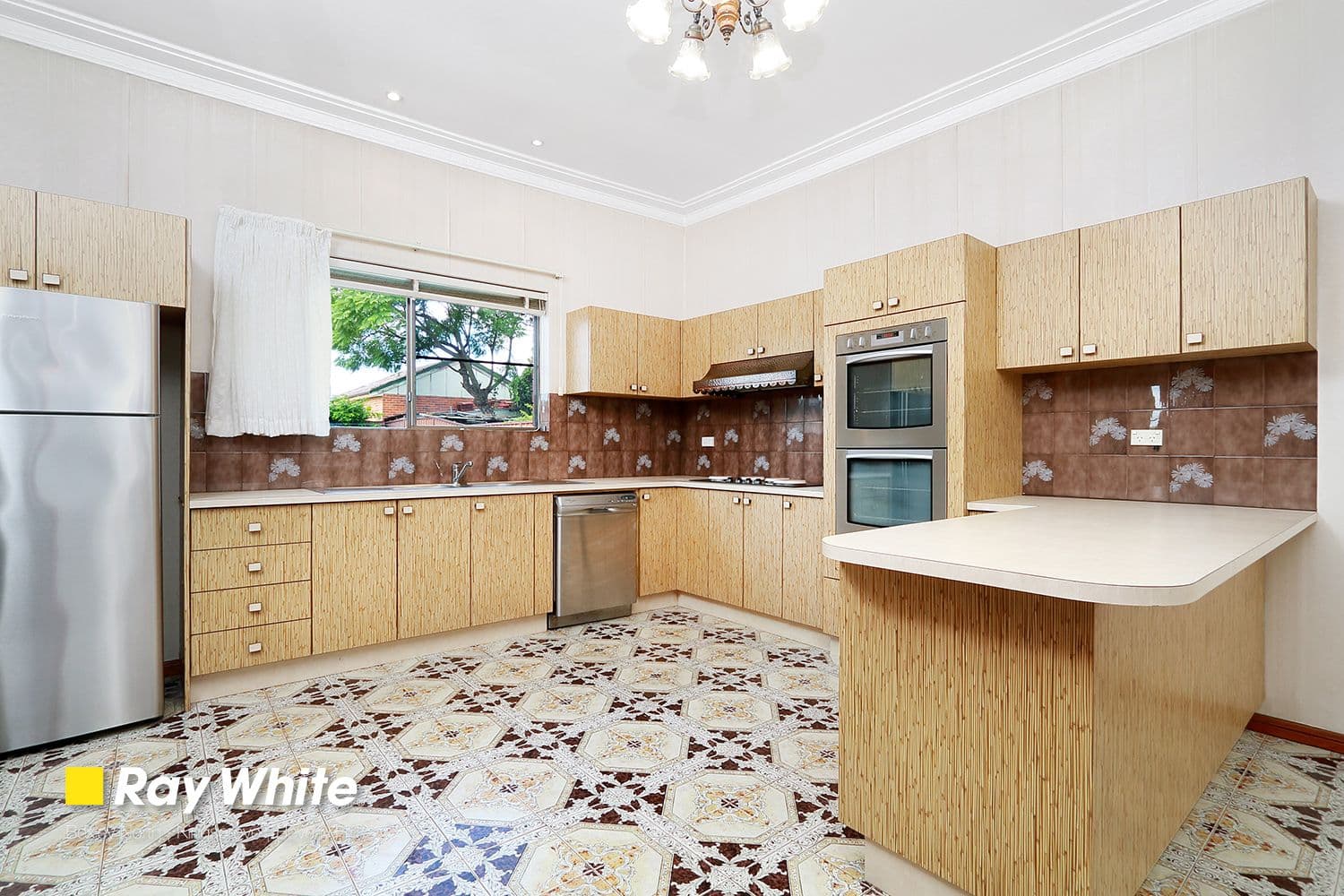16 Shackel Avenue, Kingsgrove NSW 2208, Kingsgrove - Thumbnail 5