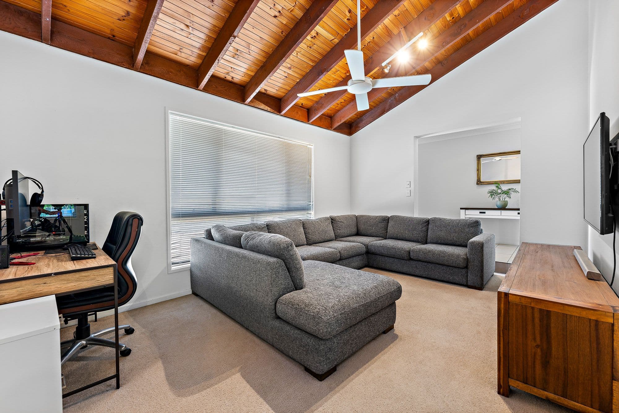 8 Takora Street, Middle Park QLD 4074, Middle Park - Thumbnail 6