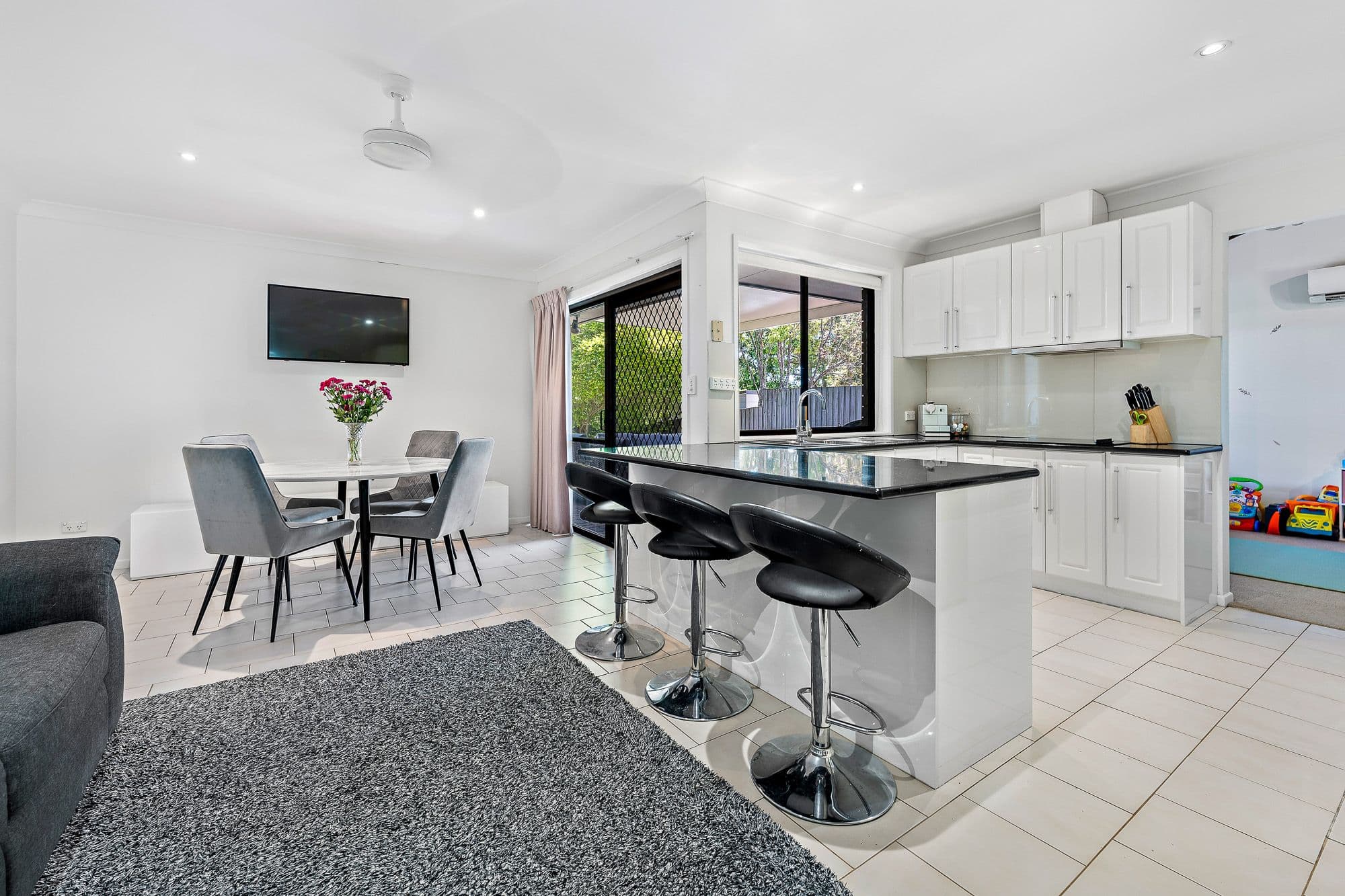 8 Takora Street, Middle Park QLD 4074, Middle Park - Thumbnail 8