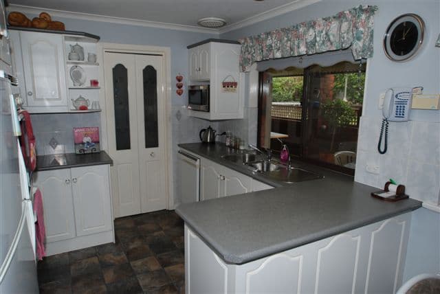 16 Sunhaven Street, REDWOOD PARK SA 5097, Redwood Park - Thumbnail 4