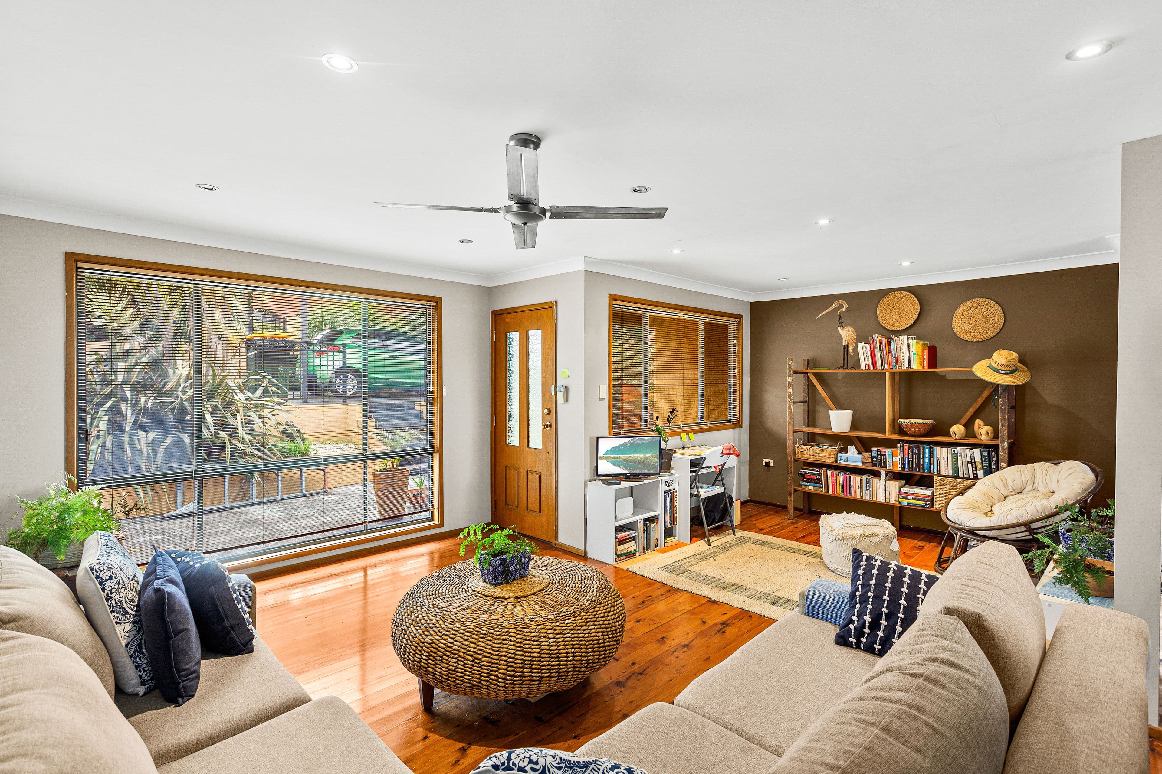 23 Matthews Drive, Mount Warrigal NSW 2528, Mount Warrigal - Thumbnail 2