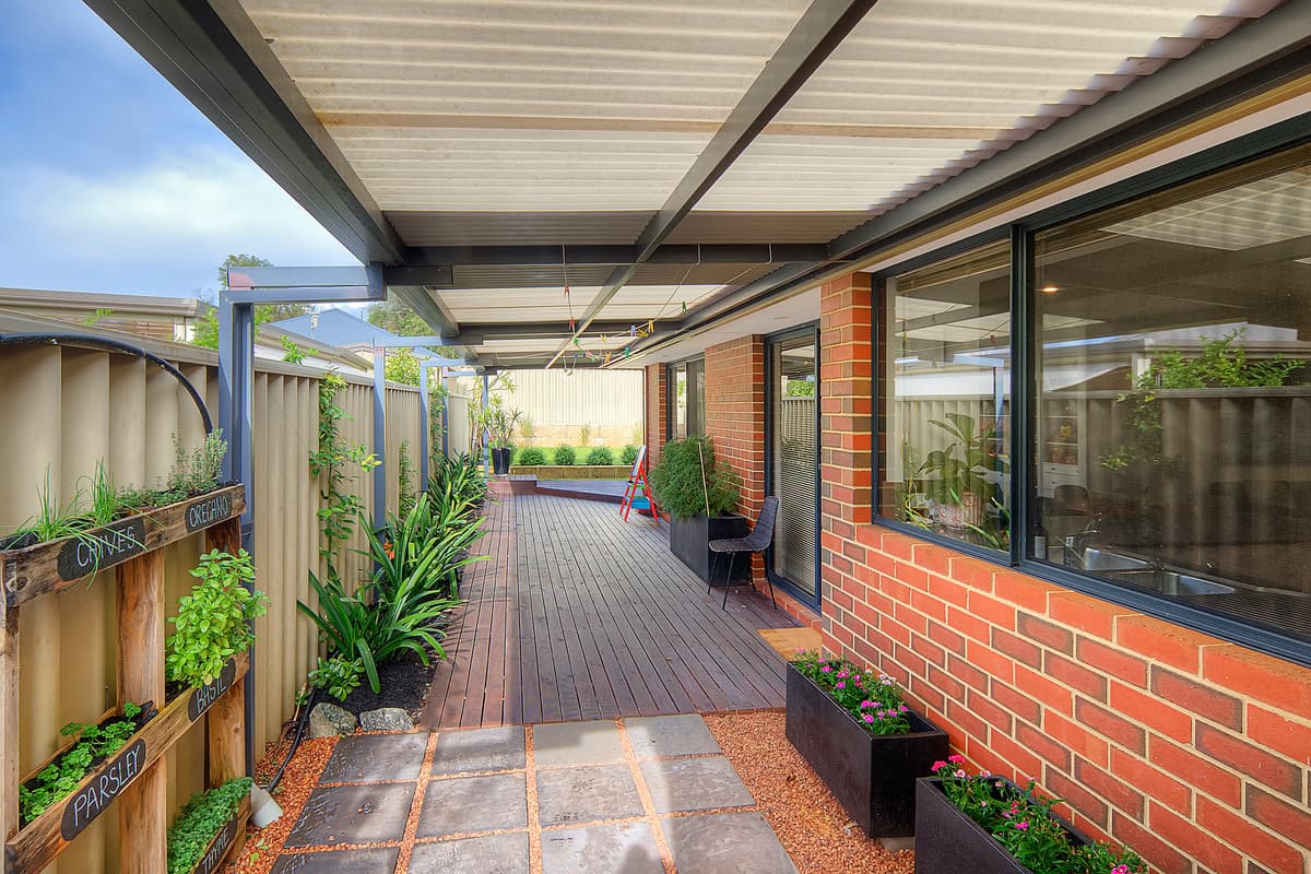 5 Musk Close, Broadwater, Broadwater - Image 1
