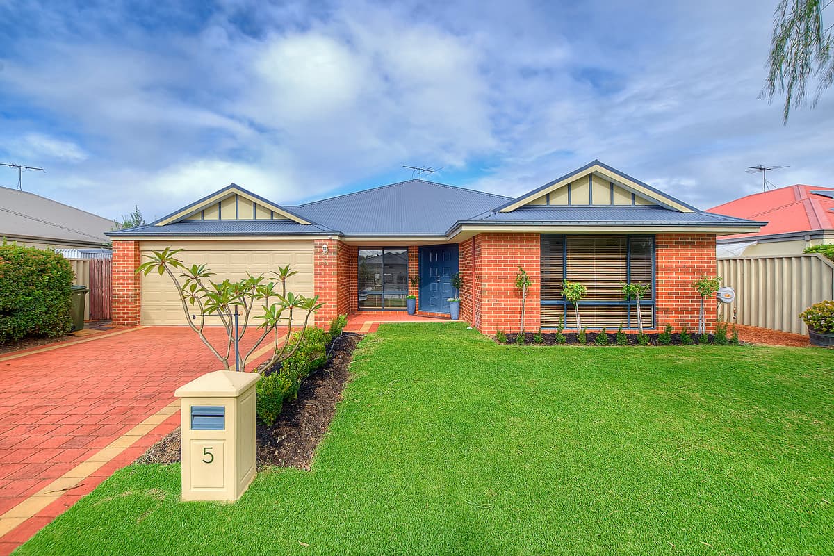 5 Musk Close, Broadwater, Broadwater - Thumbnail 3