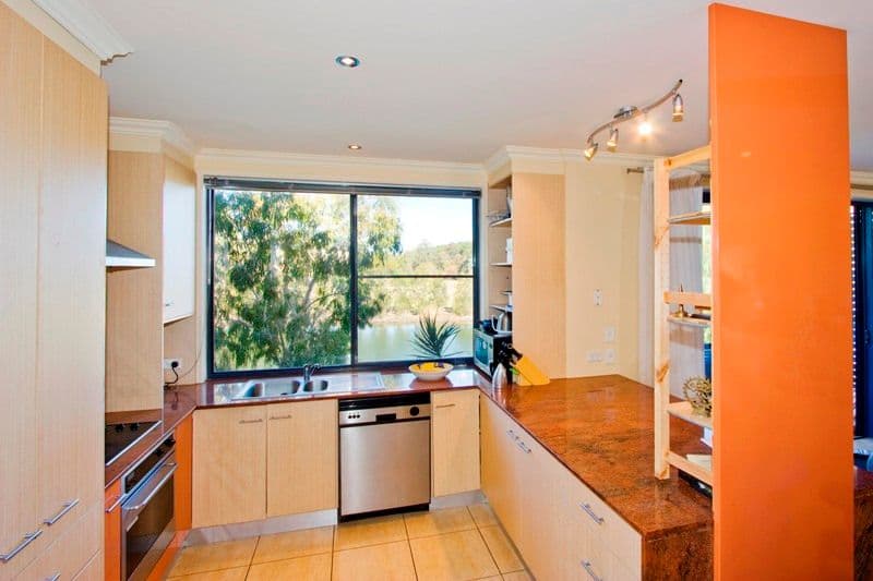 15 'Varsity Shores', 4 University Drive, ROBINA QLD 4226, Robina - Thumbnail 2