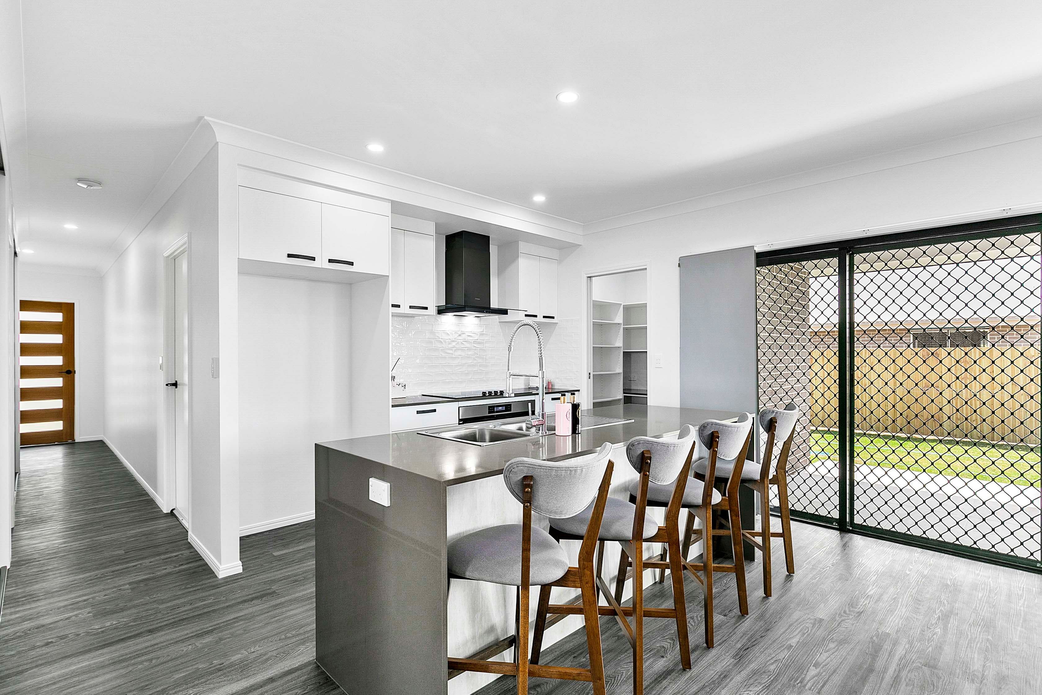 6 Waterside Way, Eli Waters QLD 4655, Eli Waters - Thumbnail 3