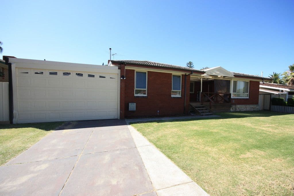 30 Coffey Road, Belmont WA 6104, Belmont - Thumbnail 2