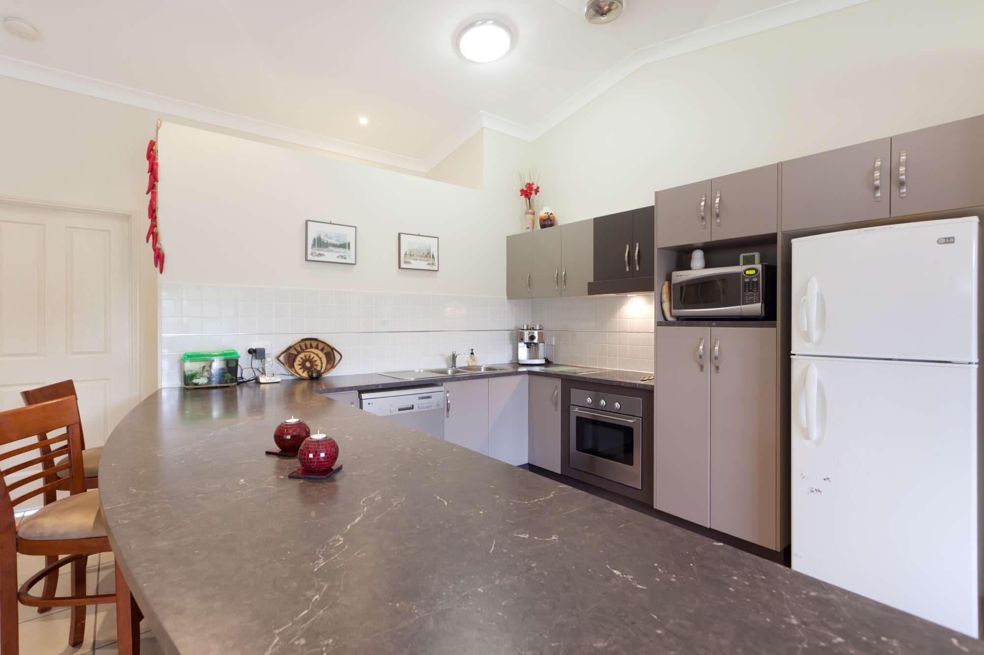 39 Mendi Drive, BUSHLAND BEACH QLD 4818, Bushland Beach - Thumbnail 4