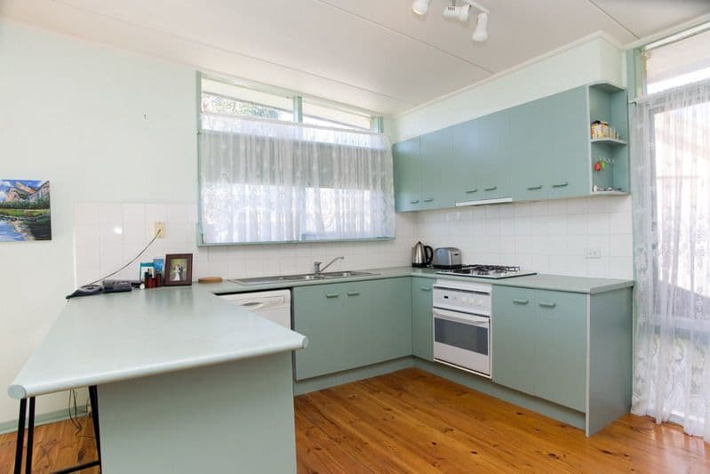 11 Magnolia Court, LALOR VIC 3075, Lalor - Thumbnail 2