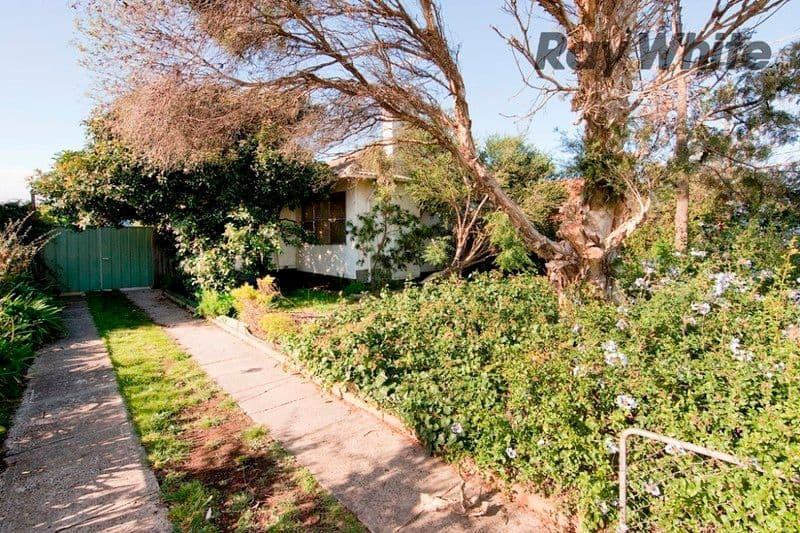 133 Bladin Street, LAVERTON VIC 3028, Laverton - Thumbnail 2