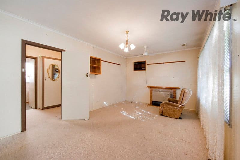 133 Bladin Street, LAVERTON VIC 3028, Laverton - Thumbnail 3