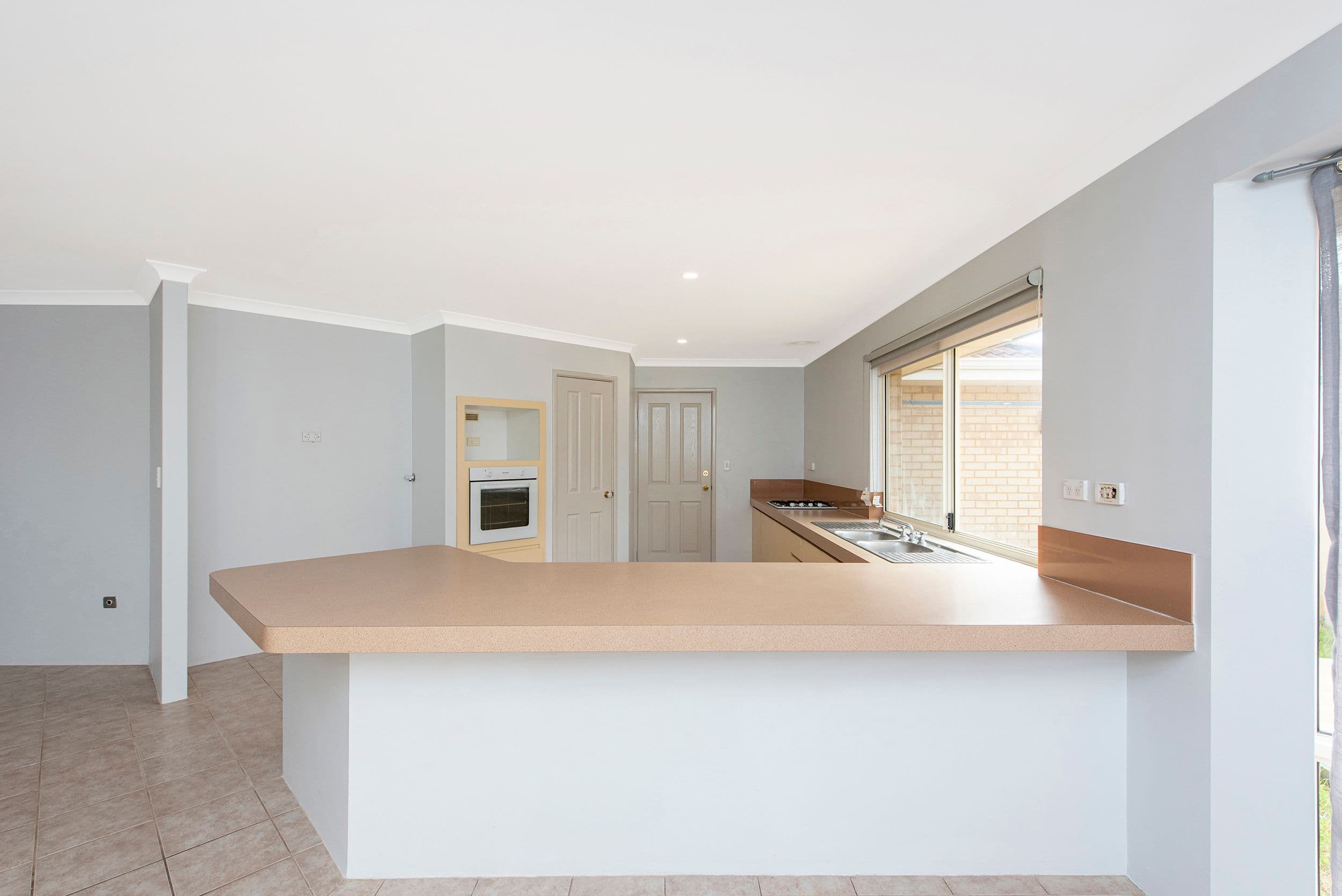2 Wittecarra Crescent, Port Kennedy WA 6172, Port Kennedy - Thumbnail 3