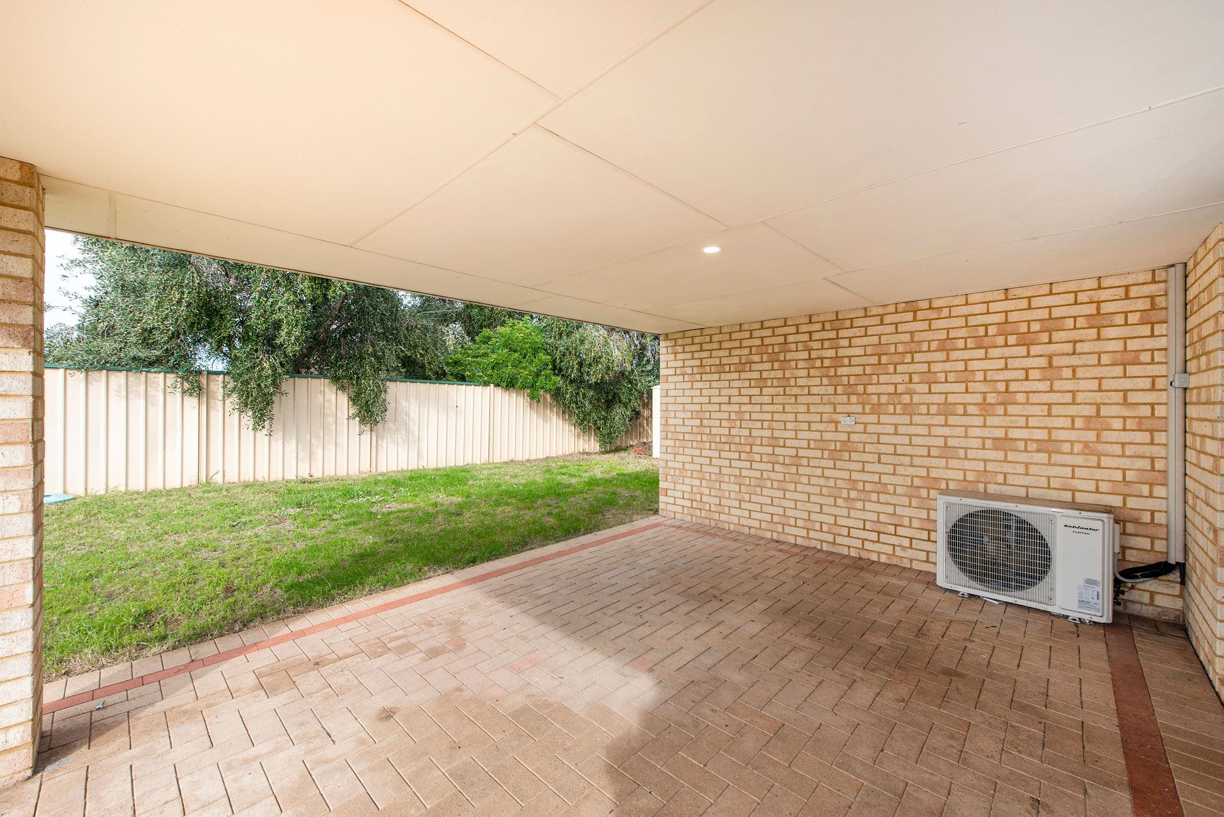 2 Wittecarra Crescent, Port Kennedy WA 6172, Port Kennedy - Thumbnail 4