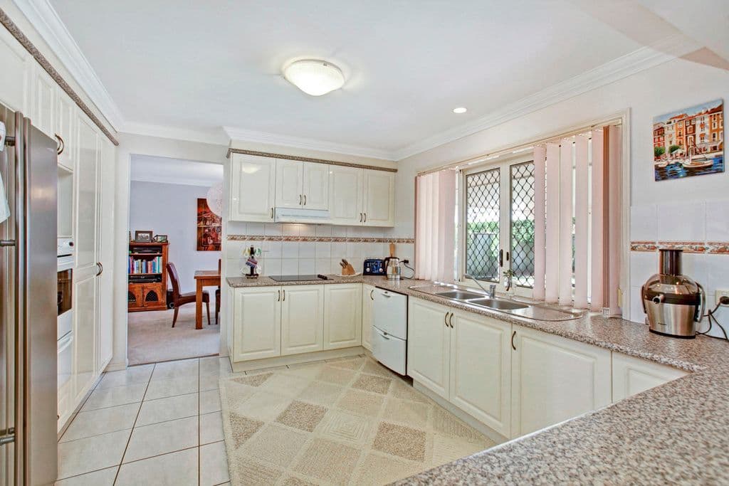 15 Helena Street, WELLINGTON POINT QLD 4160, Wellington Point - Thumbnail 5
