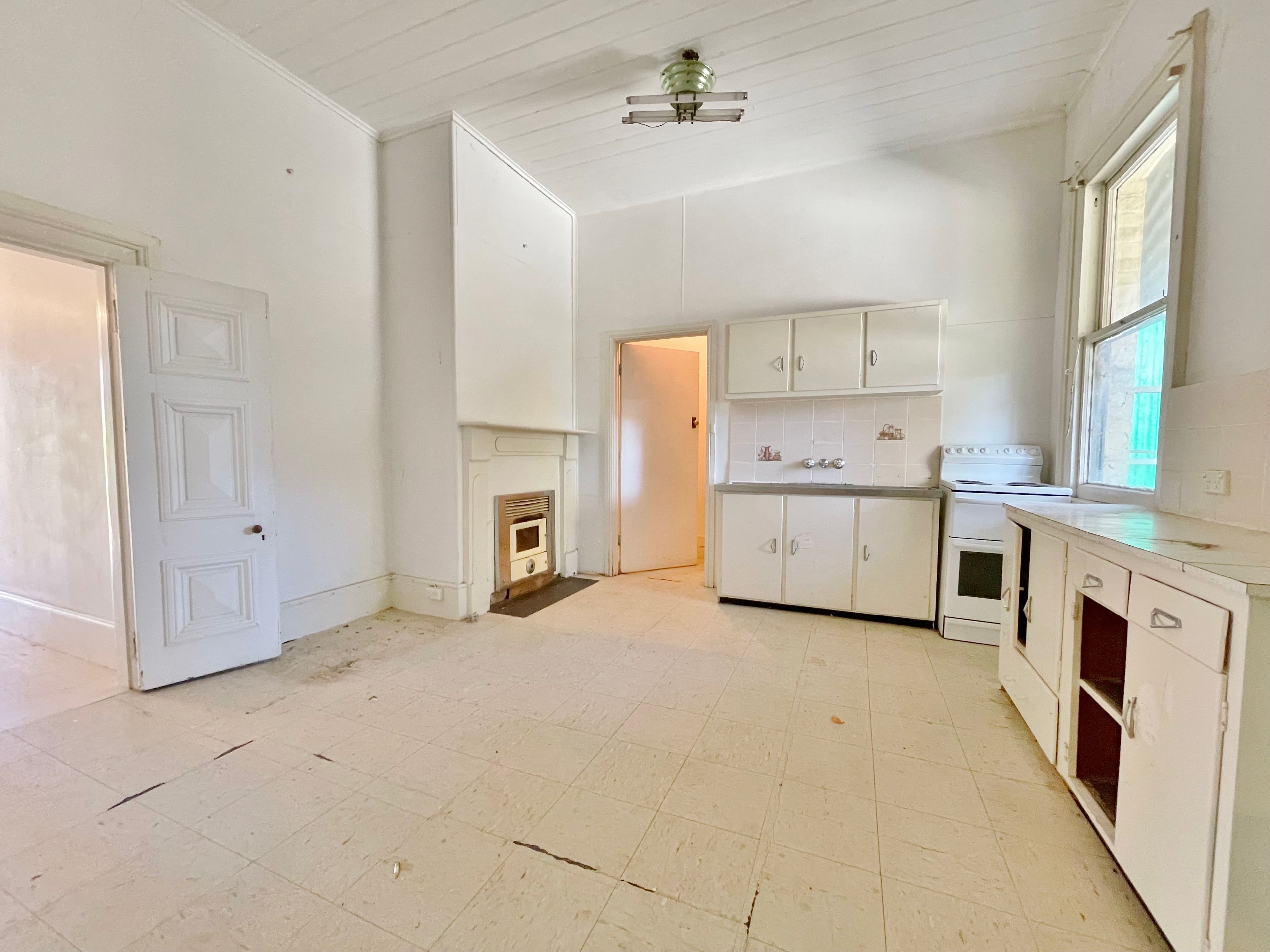 17 Main Street, Young NSW 2594, Young - Thumbnail 7