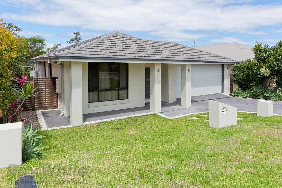 264 Lakeside Avenue, SPRINGFIELD LAKES QLD 4300, Springfield Lakes - Image 1