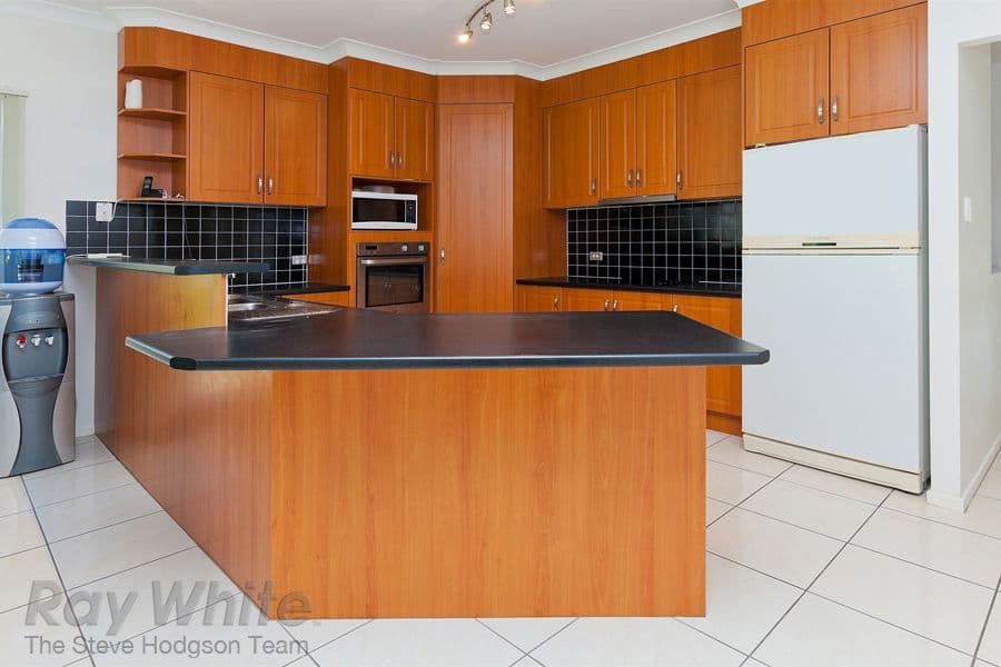 264 Lakeside Avenue, SPRINGFIELD LAKES QLD 4300, Springfield Lakes - Thumbnail 2