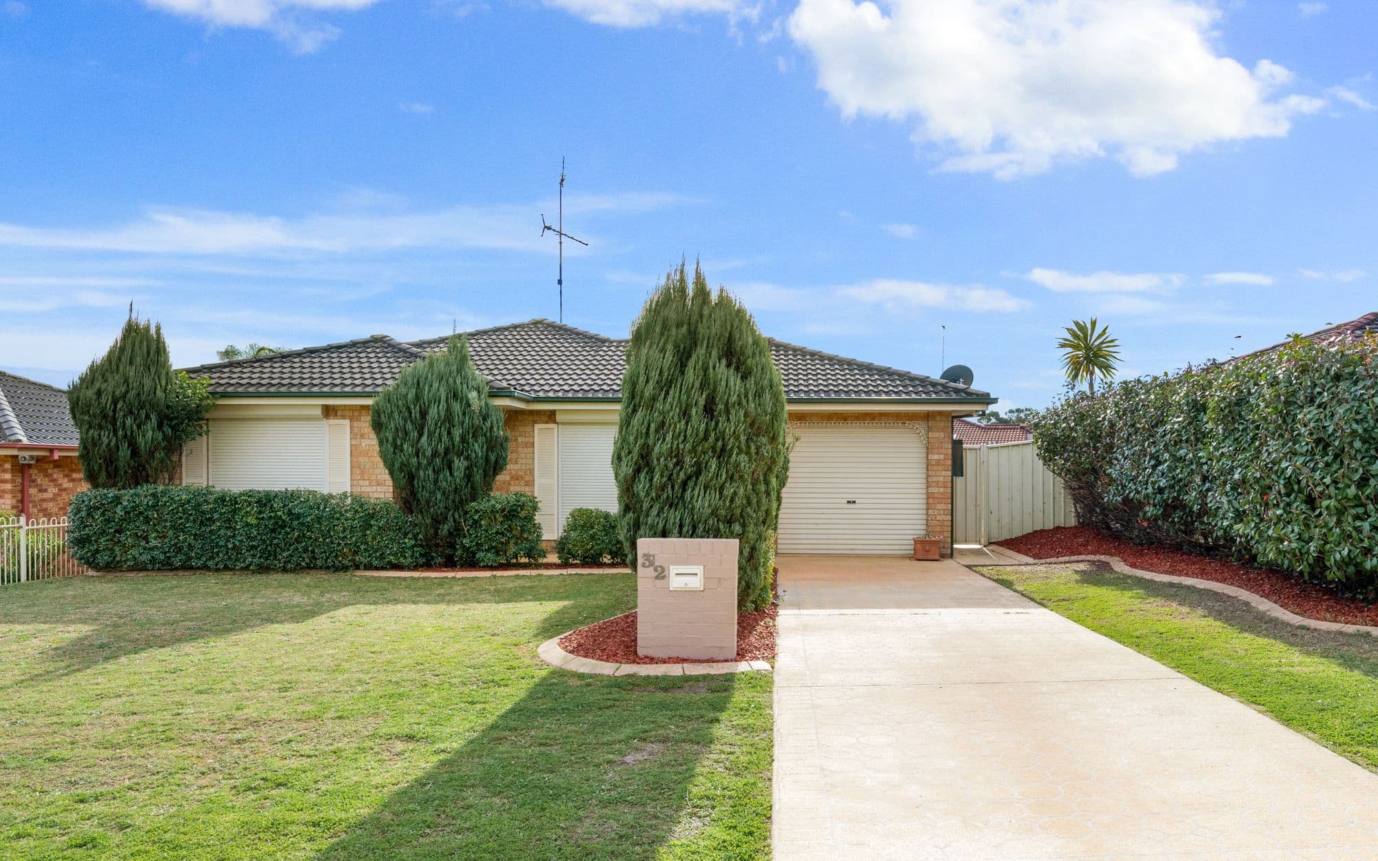 32 Theseus Circuit, Rosemeadow NSW 2560, Rosemeadow - Image 1