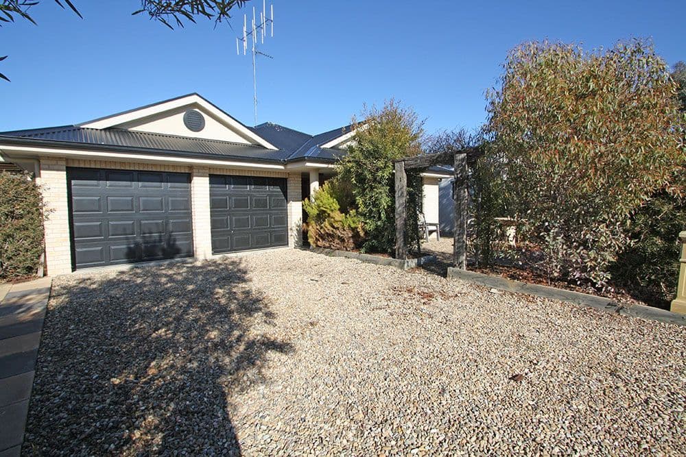 52 Day Circuit, Bungendore NSW 2621, Bungendore - Image 1