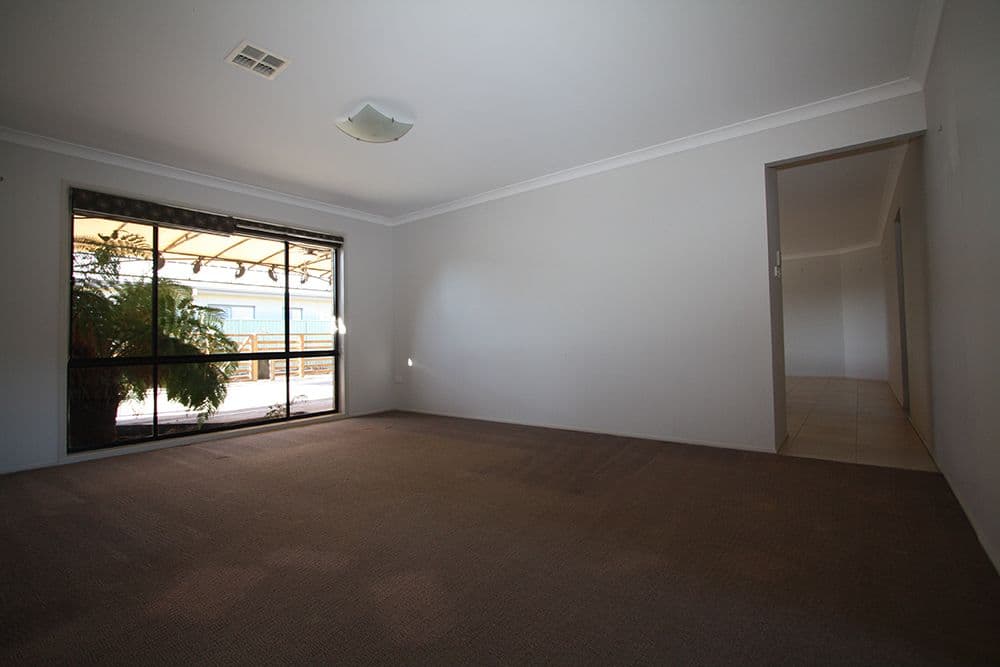 52 Day Circuit, Bungendore NSW 2621, Bungendore - Thumbnail 4