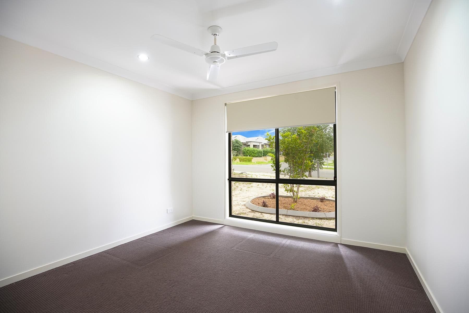 25 Blue View Terrace, Glenmore Park NSW 2745, Glenmore Park - Thumbnail 5