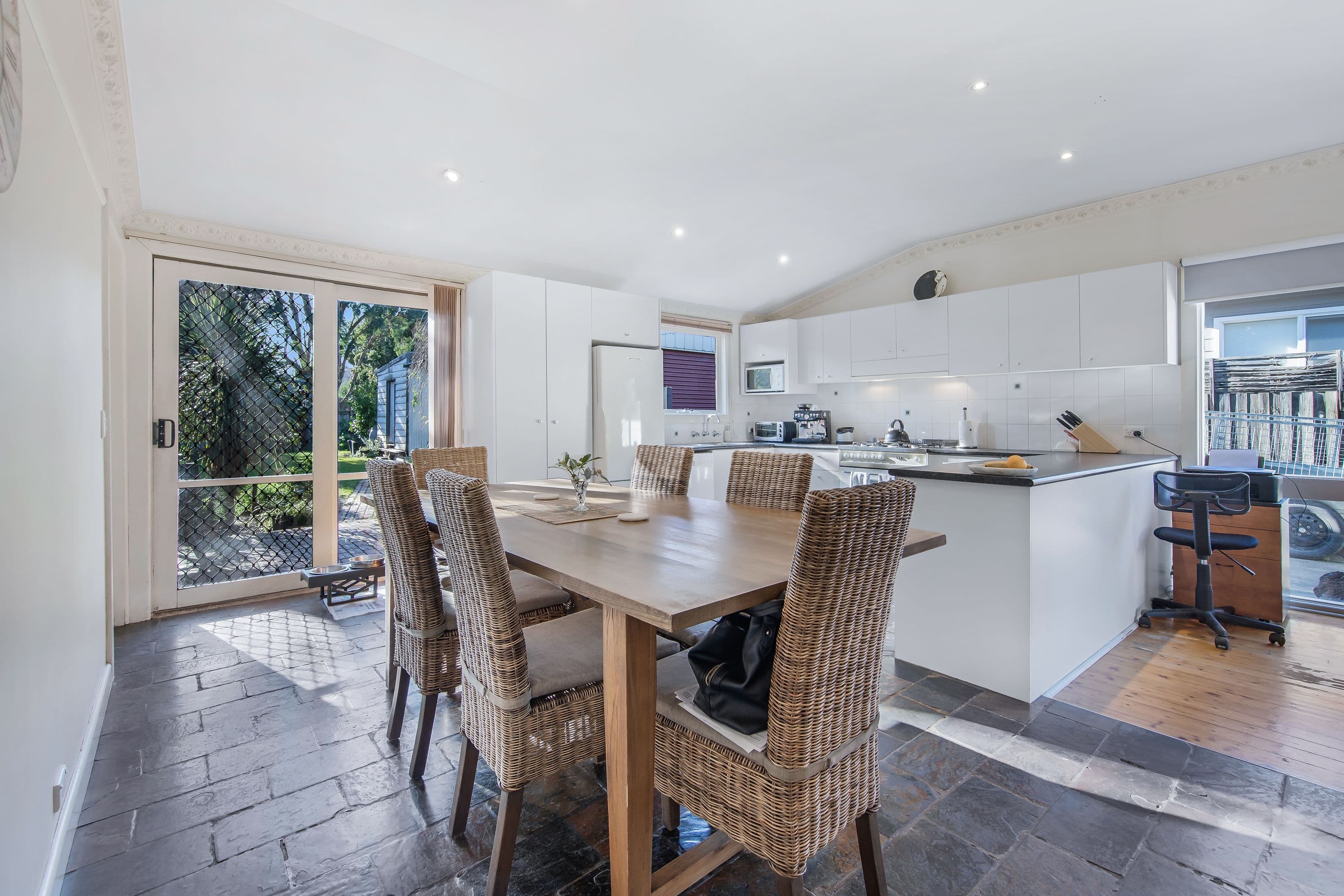 8 Junction Street, Ringwood VIC 3134, Ringwood - Thumbnail 4